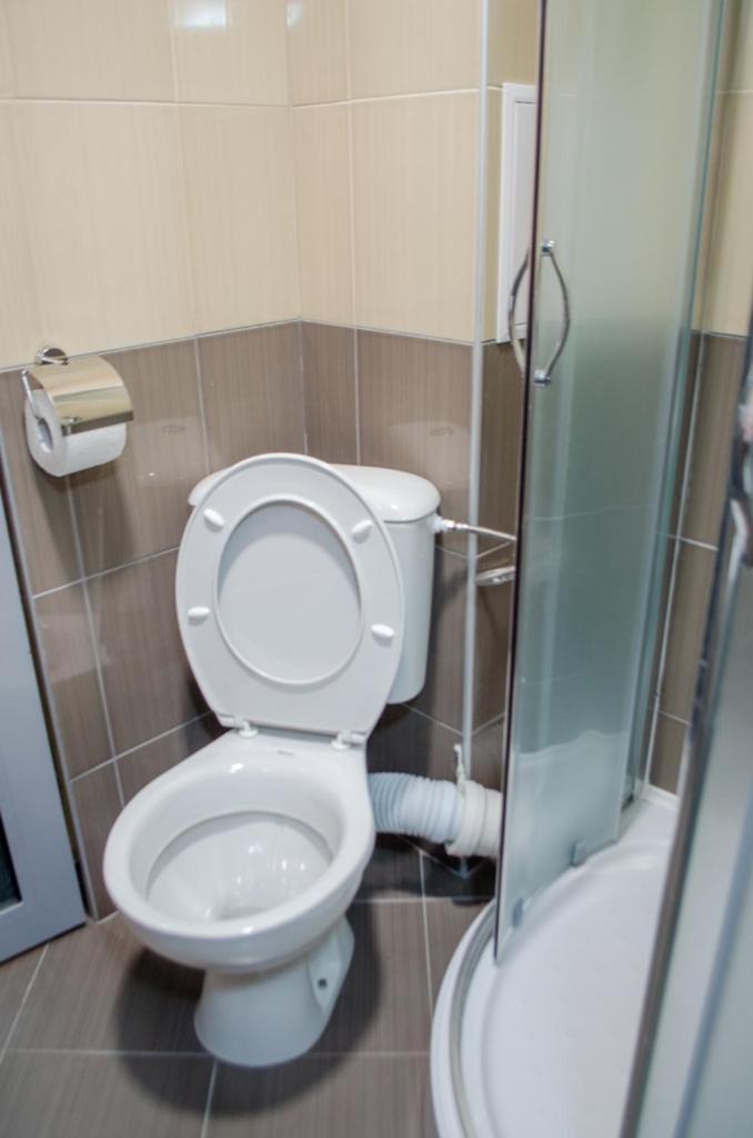 Guest House Dinevi