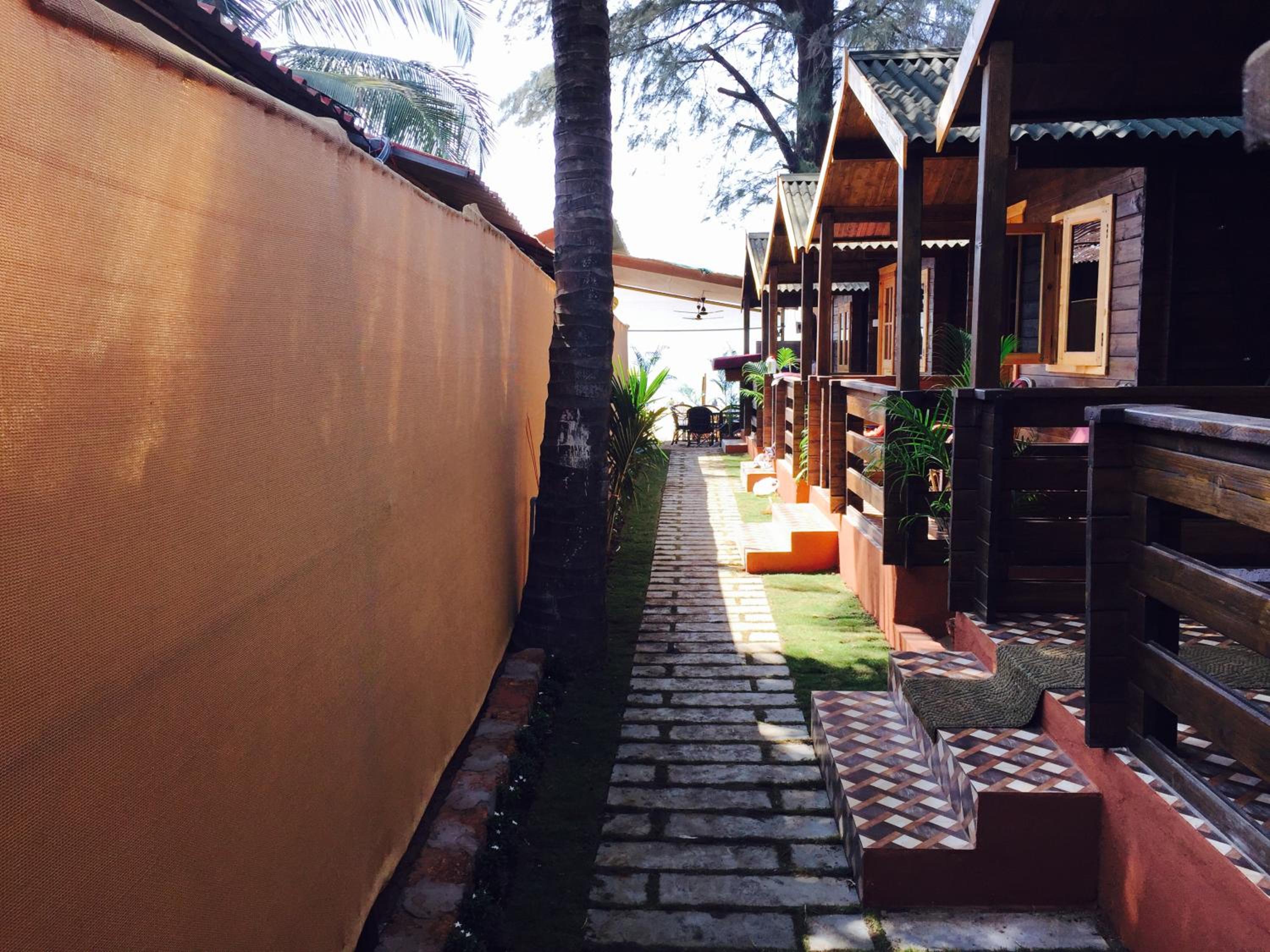 Roundcube Beach Cottages Patnem