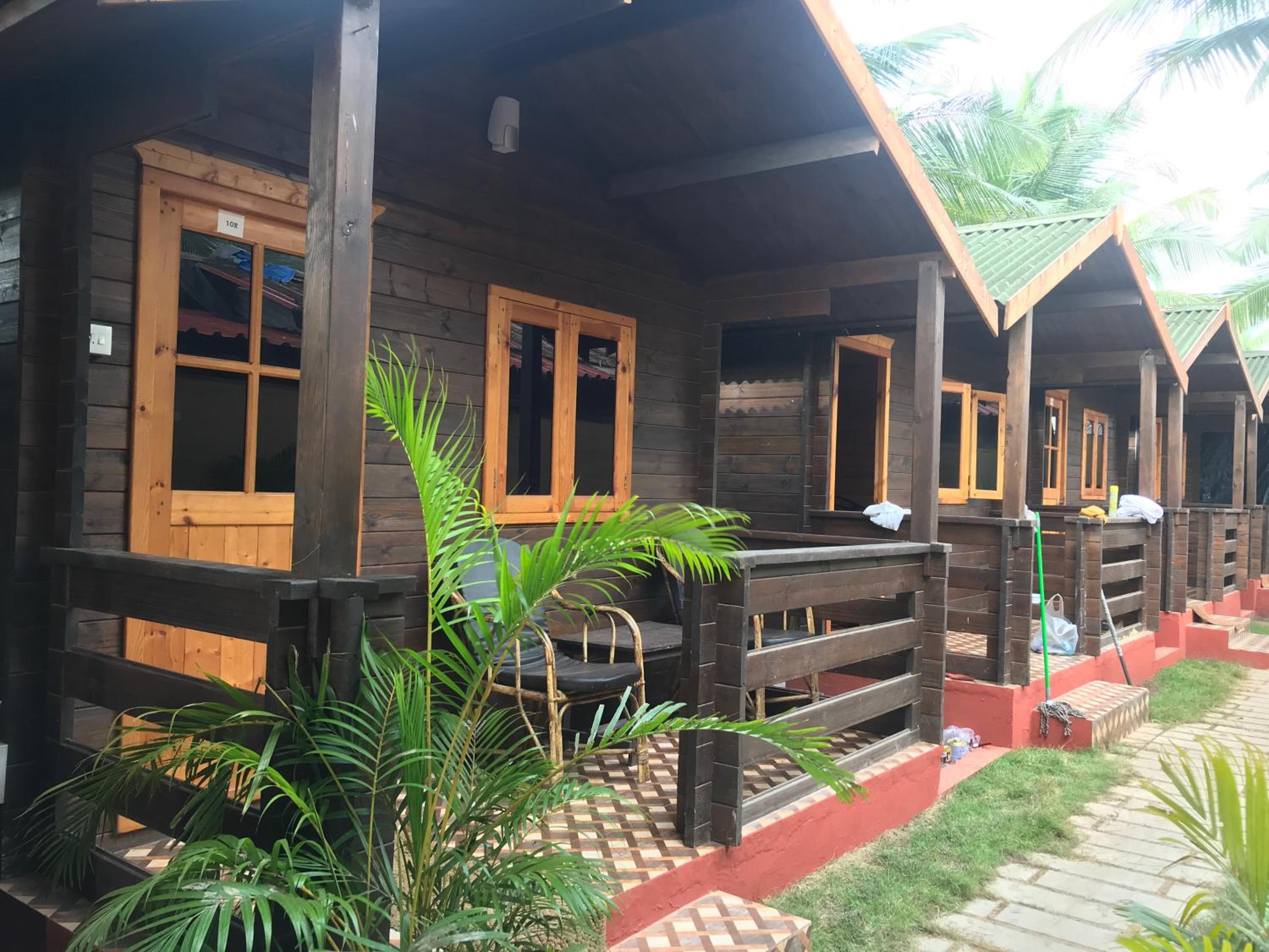 Roundcube Beach Cottages Patnem