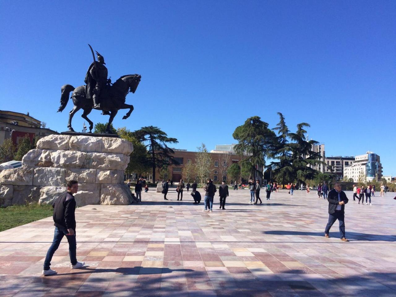 Skanderbeg Square Center Apartments