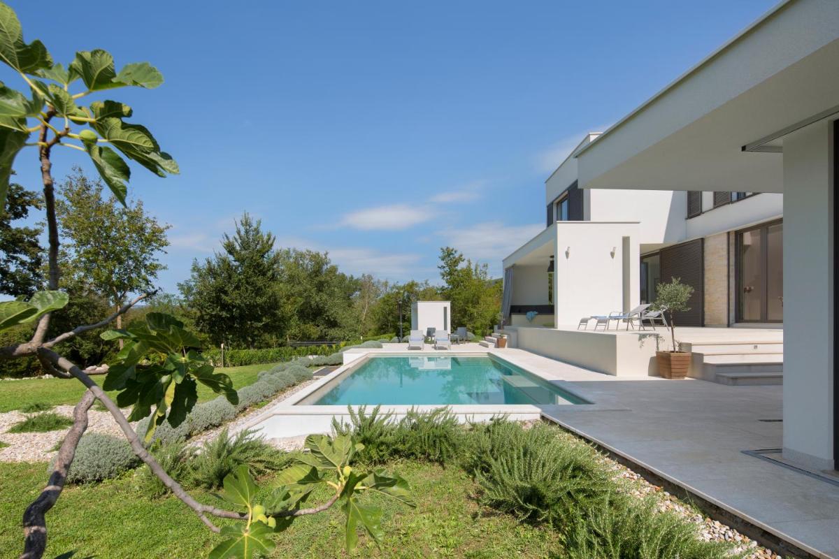 Villa The One