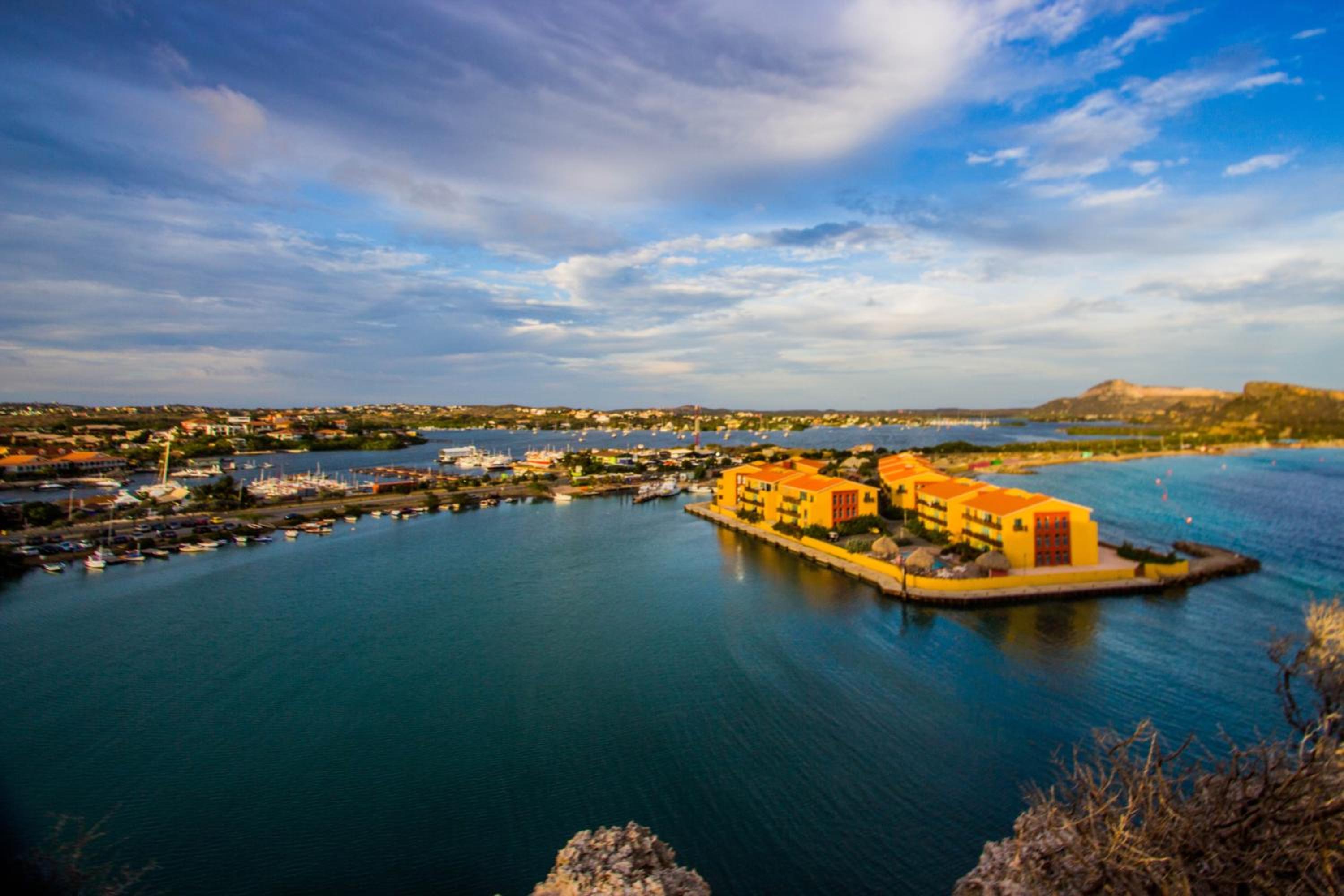 Palapa Beach Resort Curacao