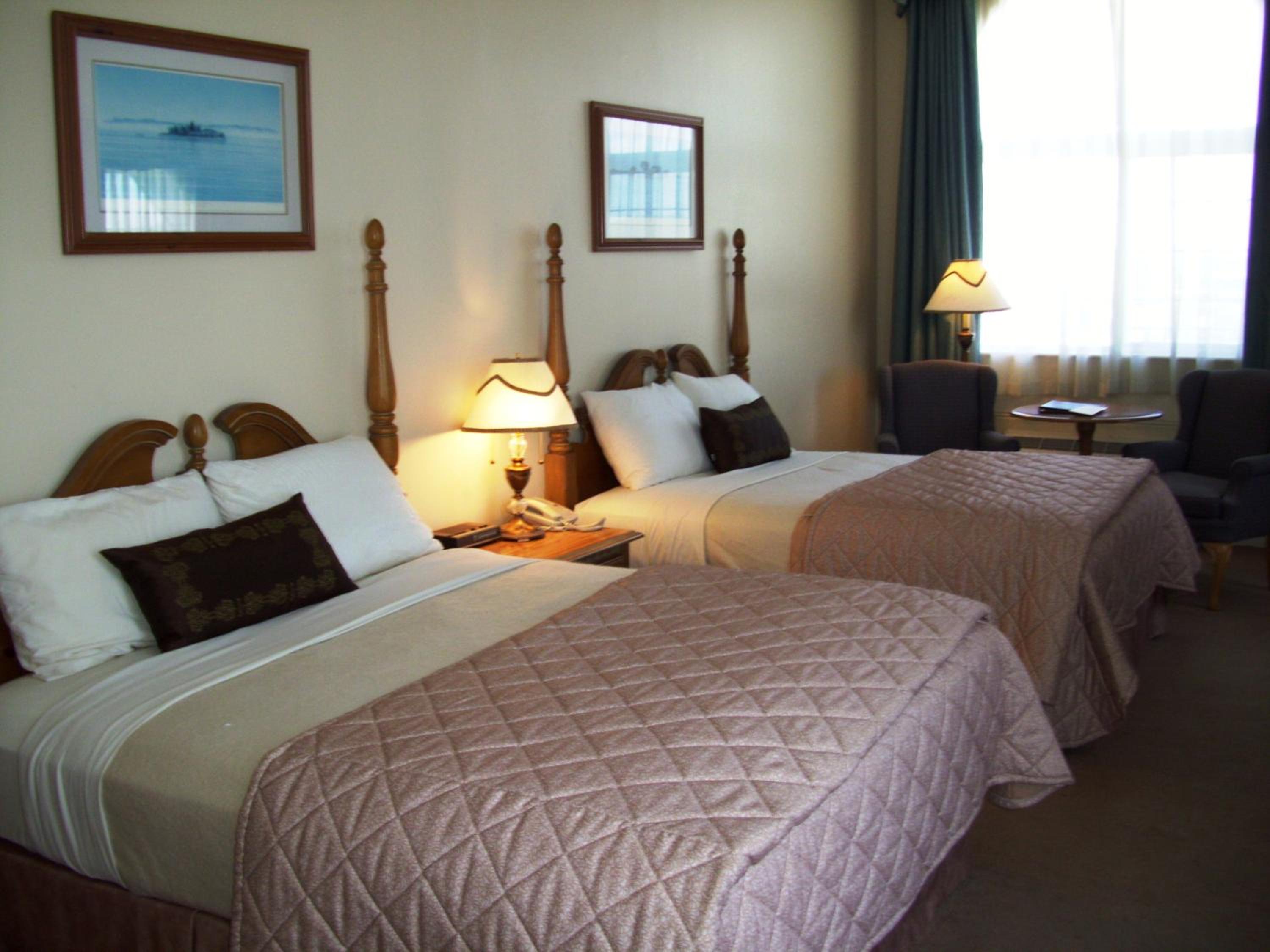 Riveredge Resort Hotel