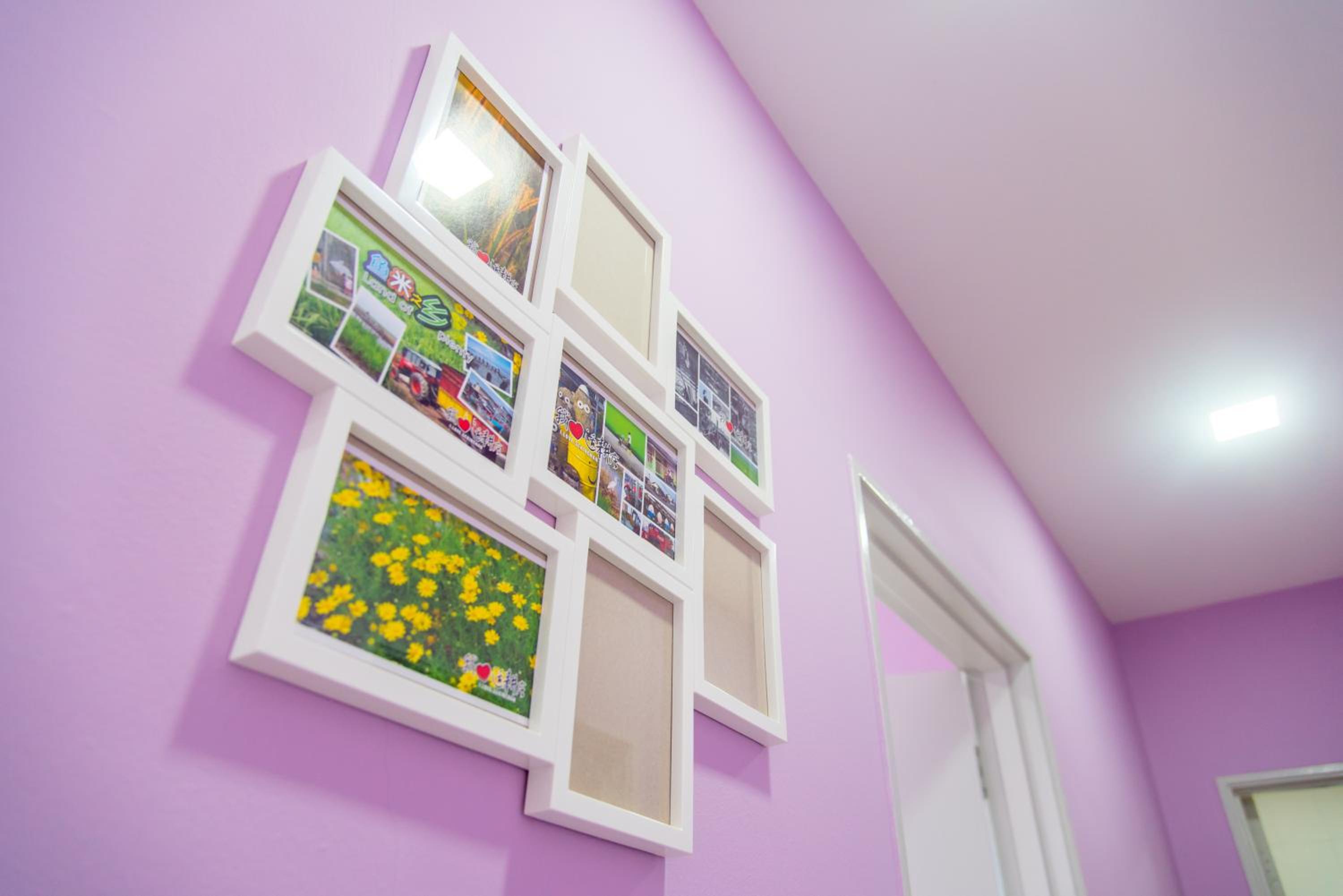 Lavender Home photo 3