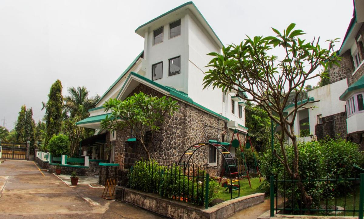 hotel building
