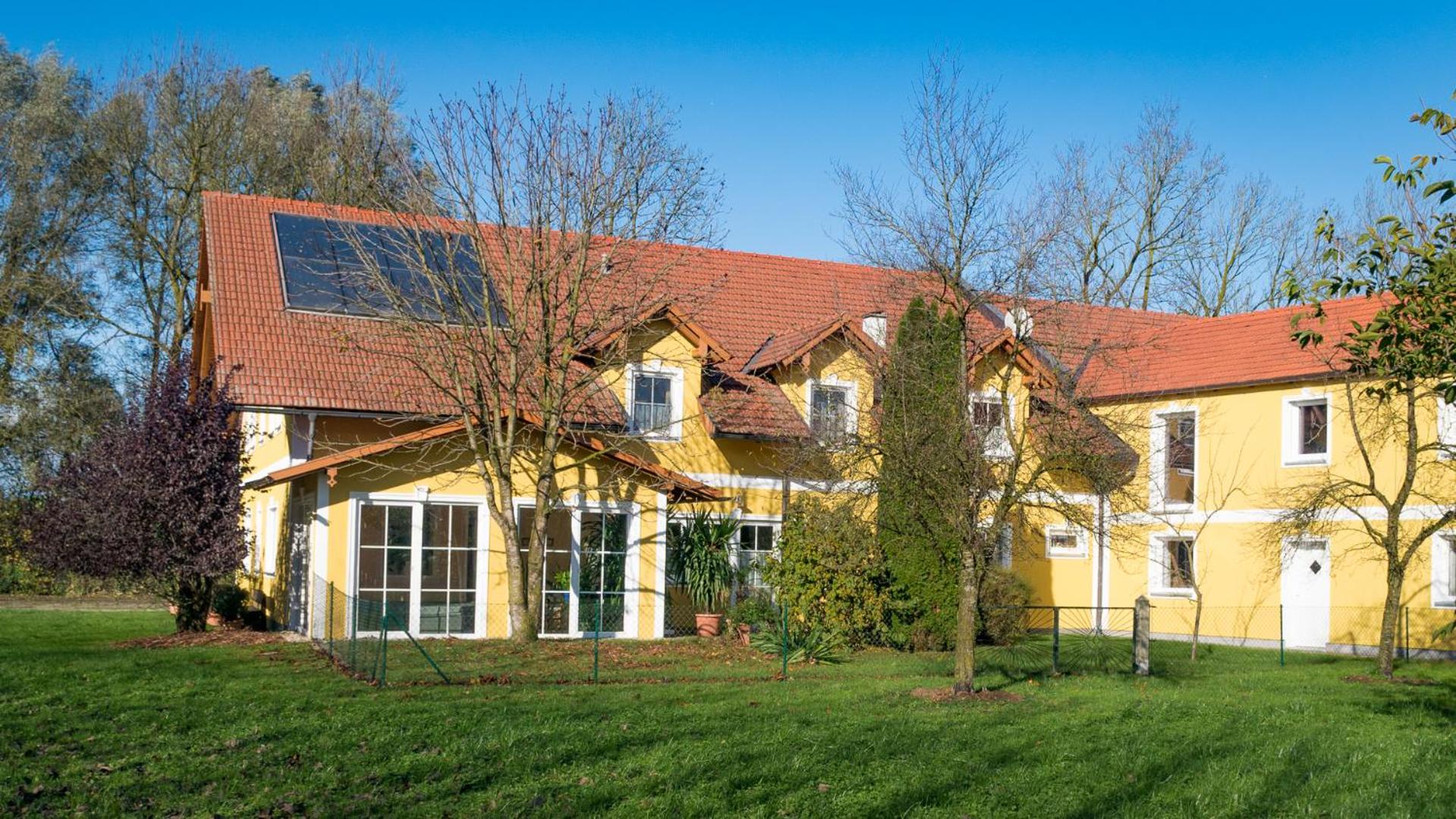 Salzingerhof view 3