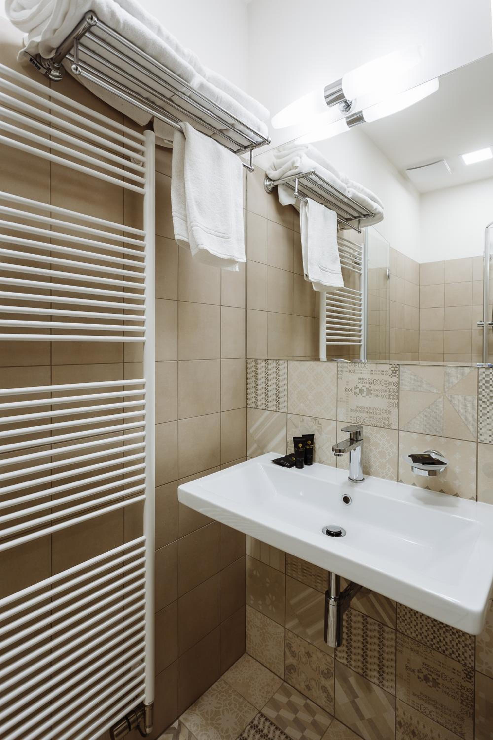 Prague Vacations - High Heaven - Property Image 2