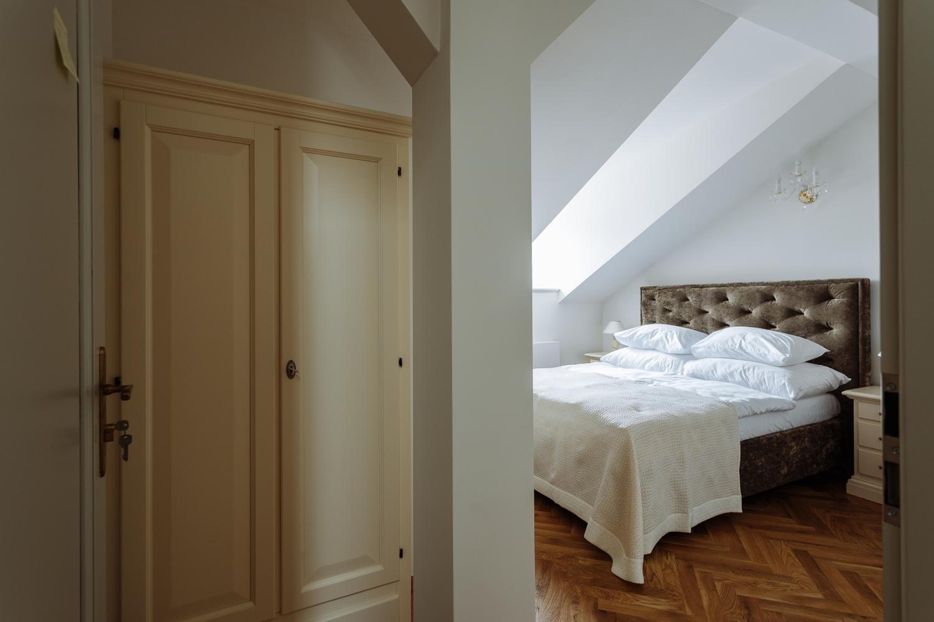 Prague Vacations - High Heaven - Property Image 14