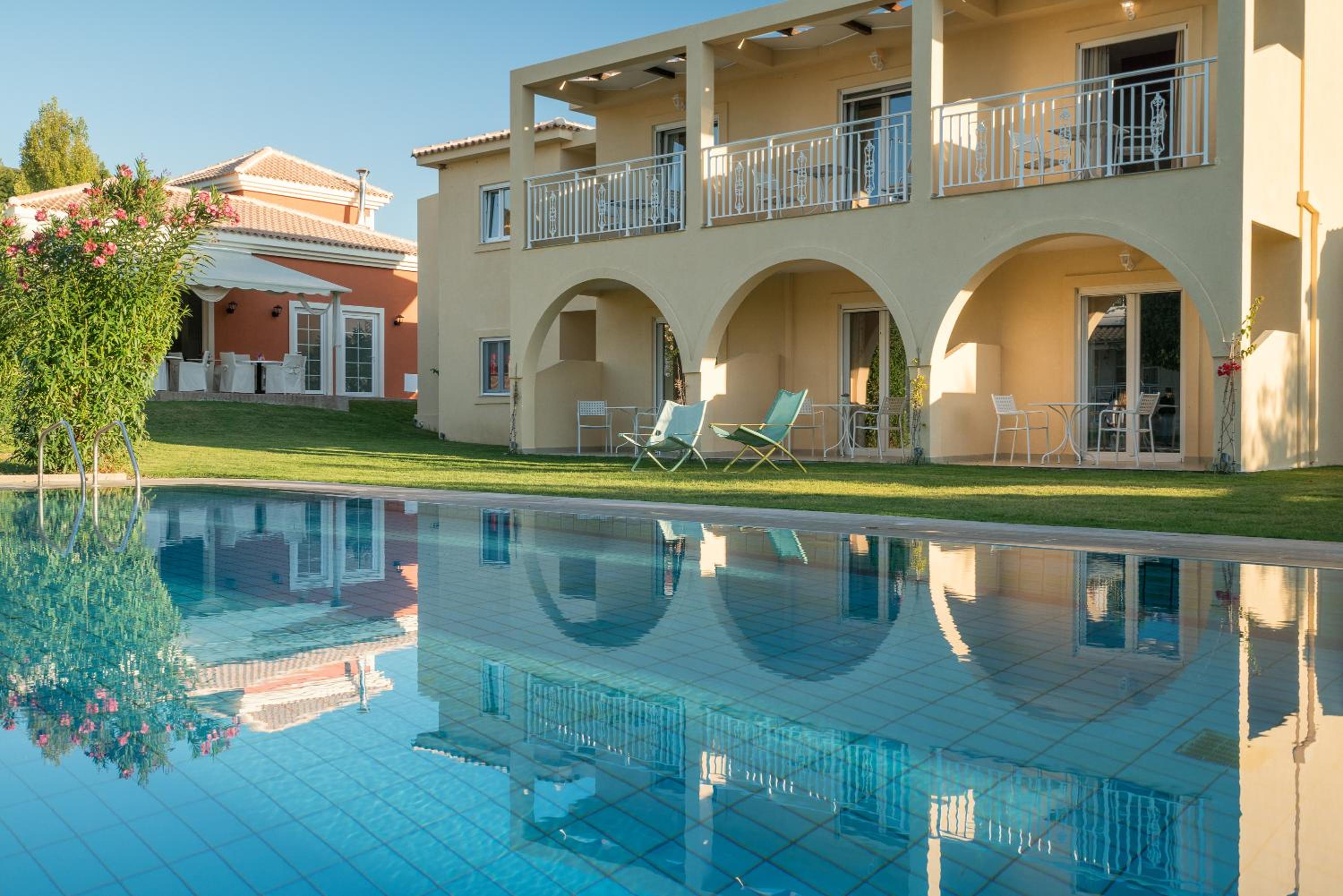 Aeolos Boutique Hotel & Suites — photo 40