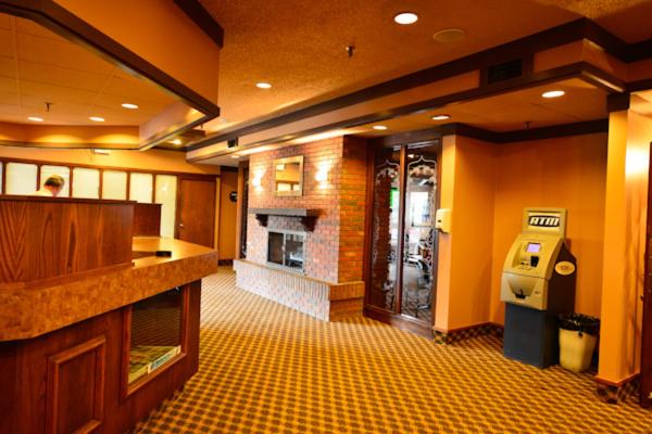 Travelodge by Wyndham Winnipeg Airport West