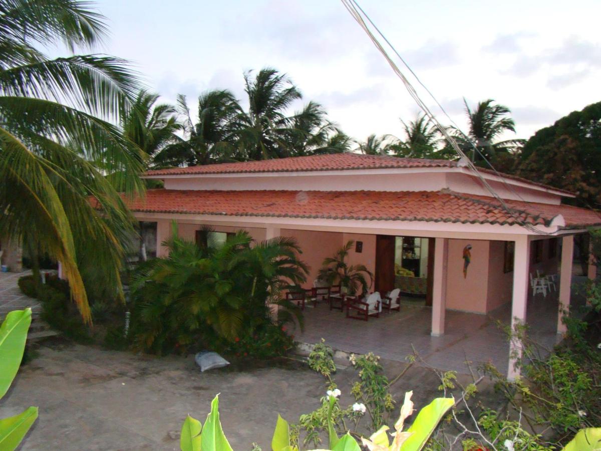 Casa Barra De São Miguel 3 suites acomoda 16 pessoas
