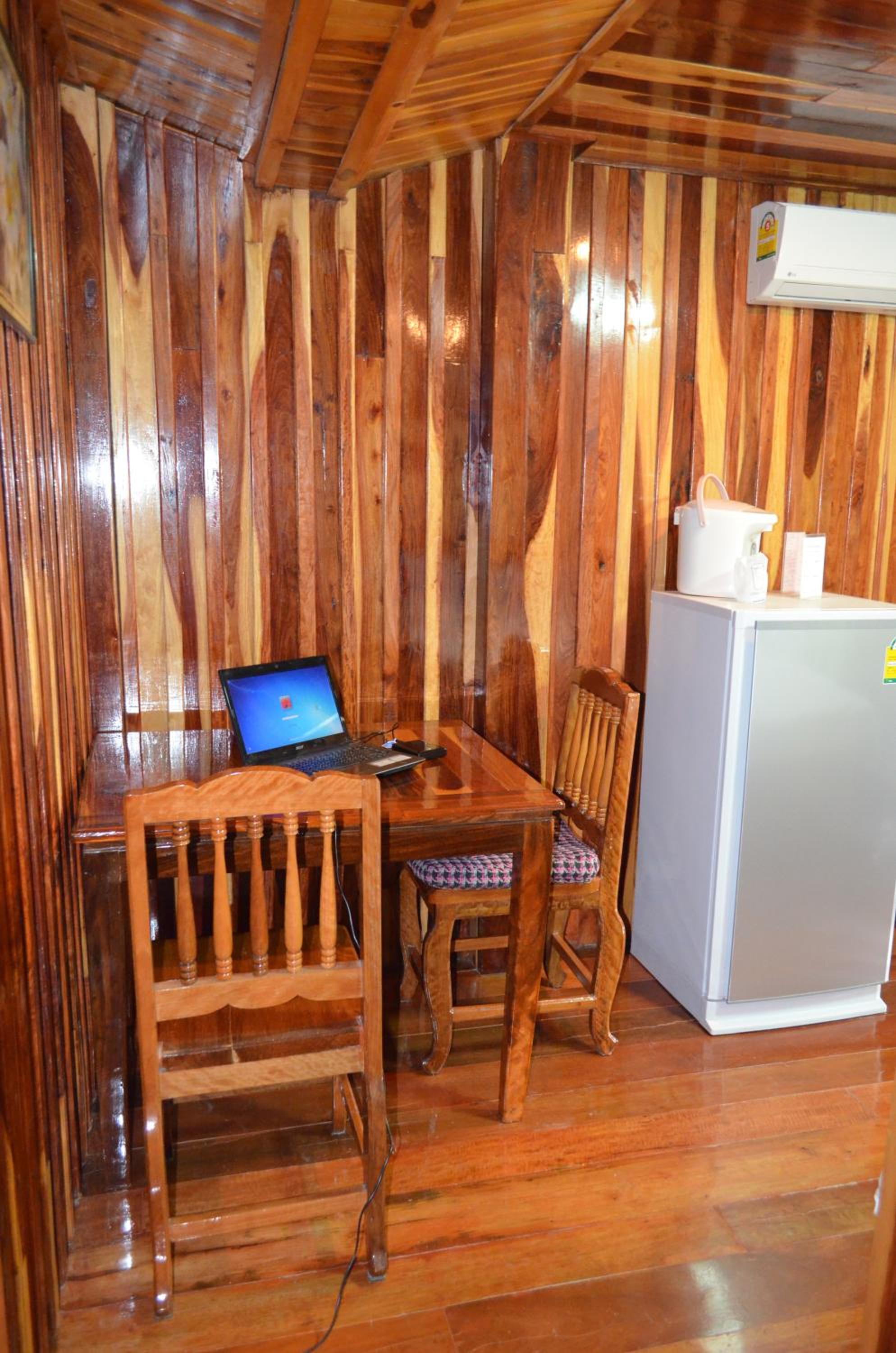Photo 23