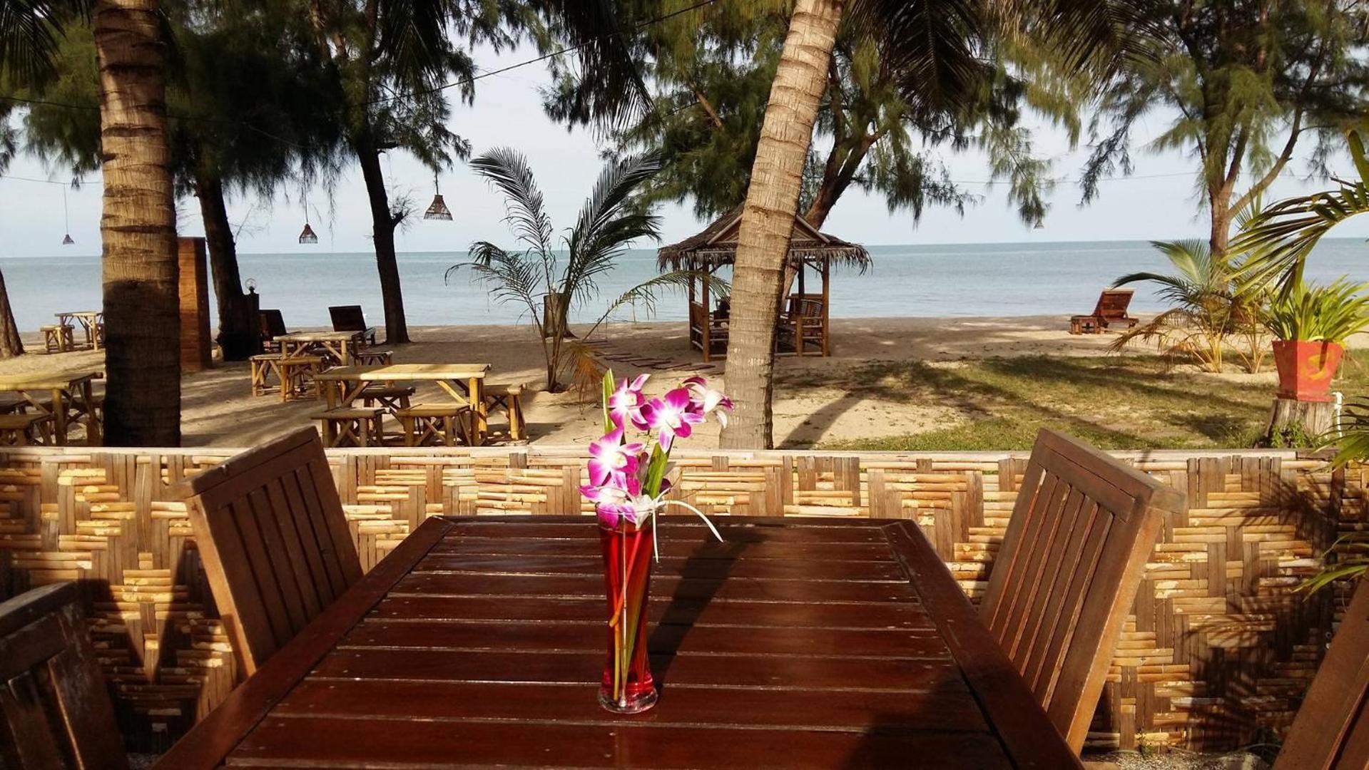 Ao Thai Resort