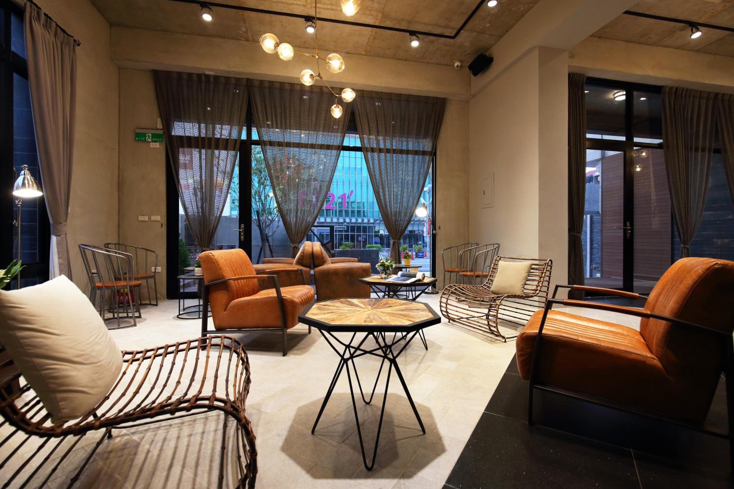 Photo 63