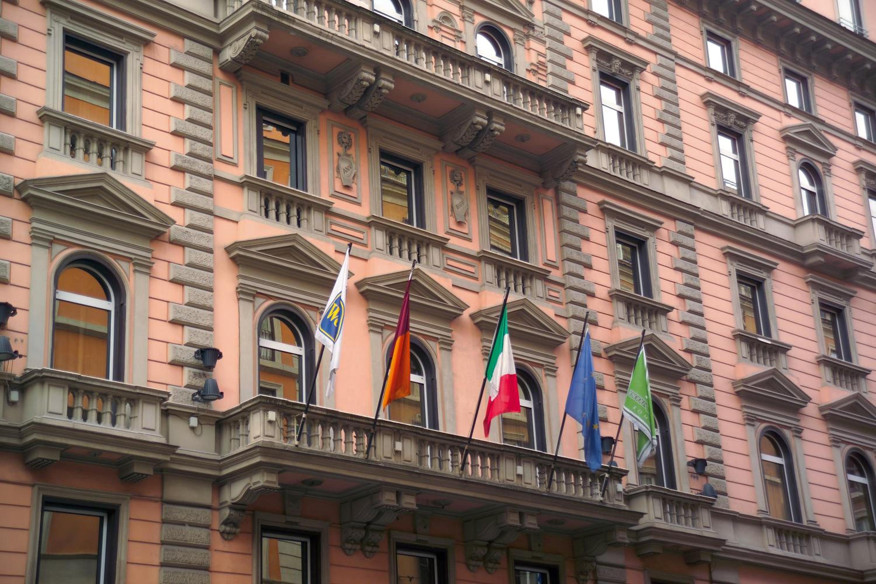 Best Western Plus Hotel Universo-0