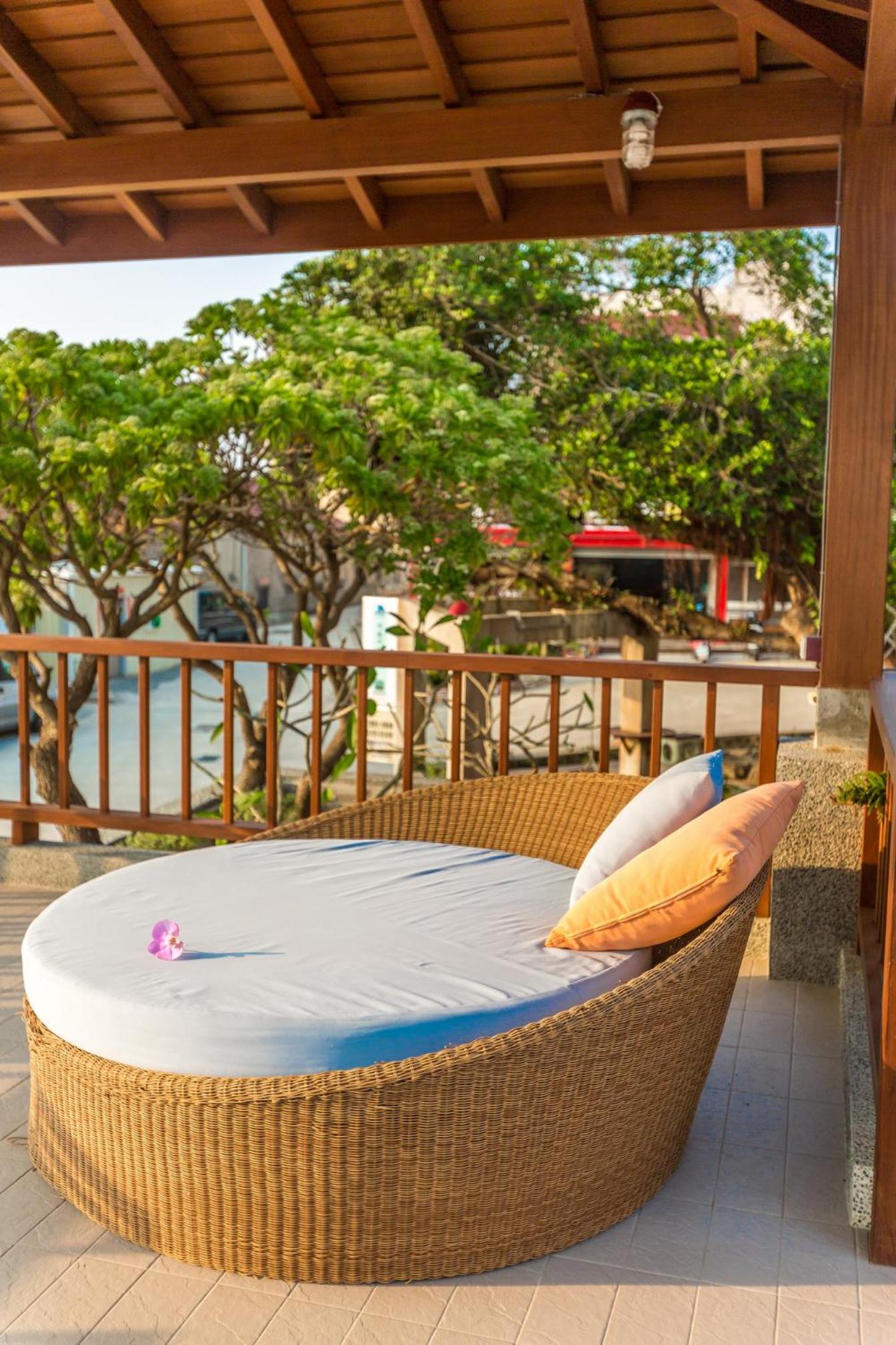 Beachcastle & Sea View Villa