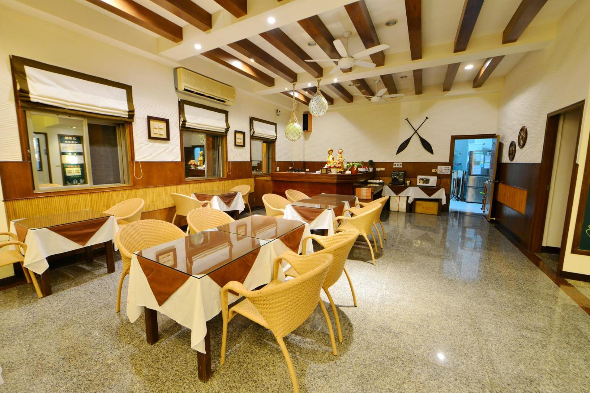 Beachcastle & Sea View Villa