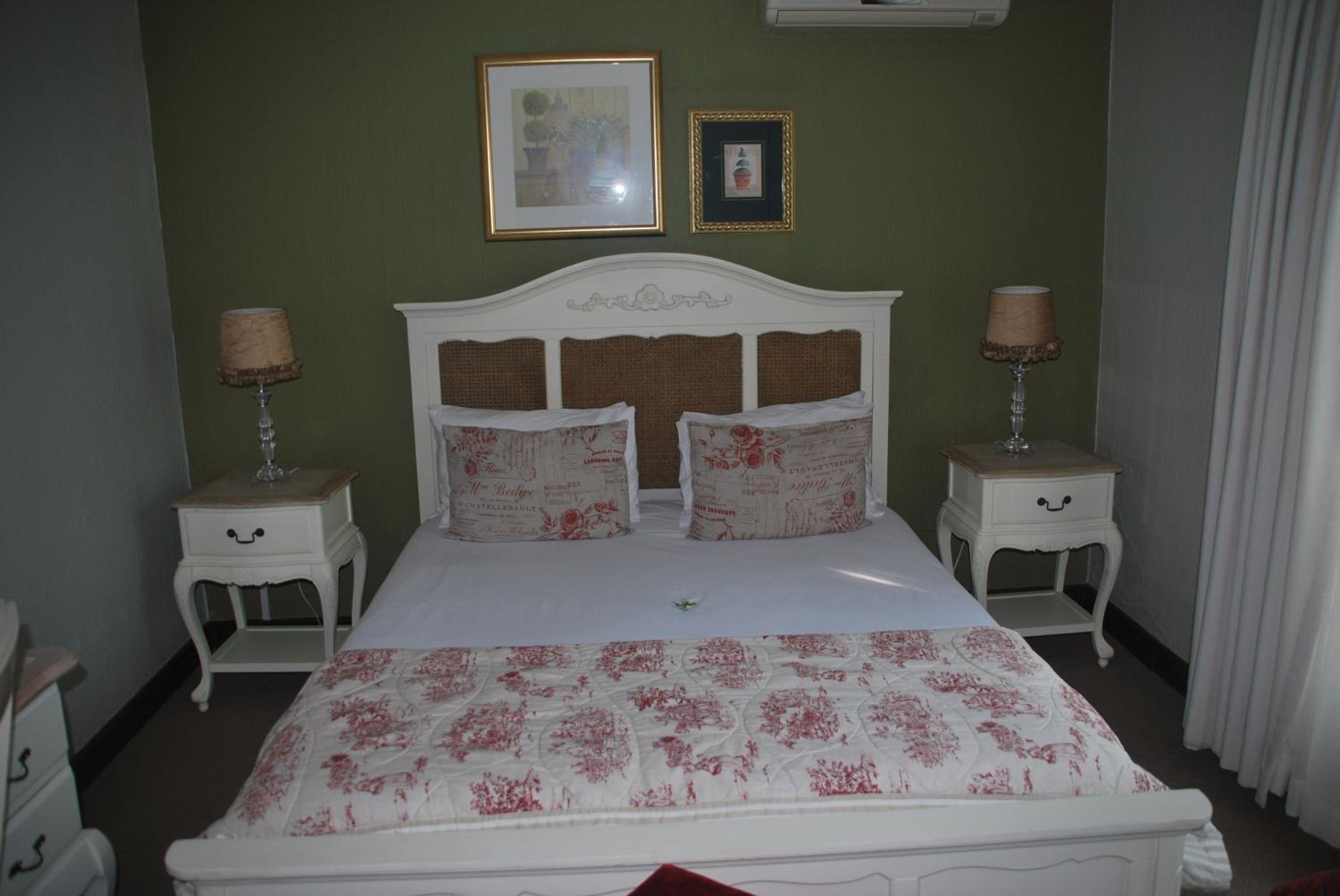 HOSPITALity Lodges