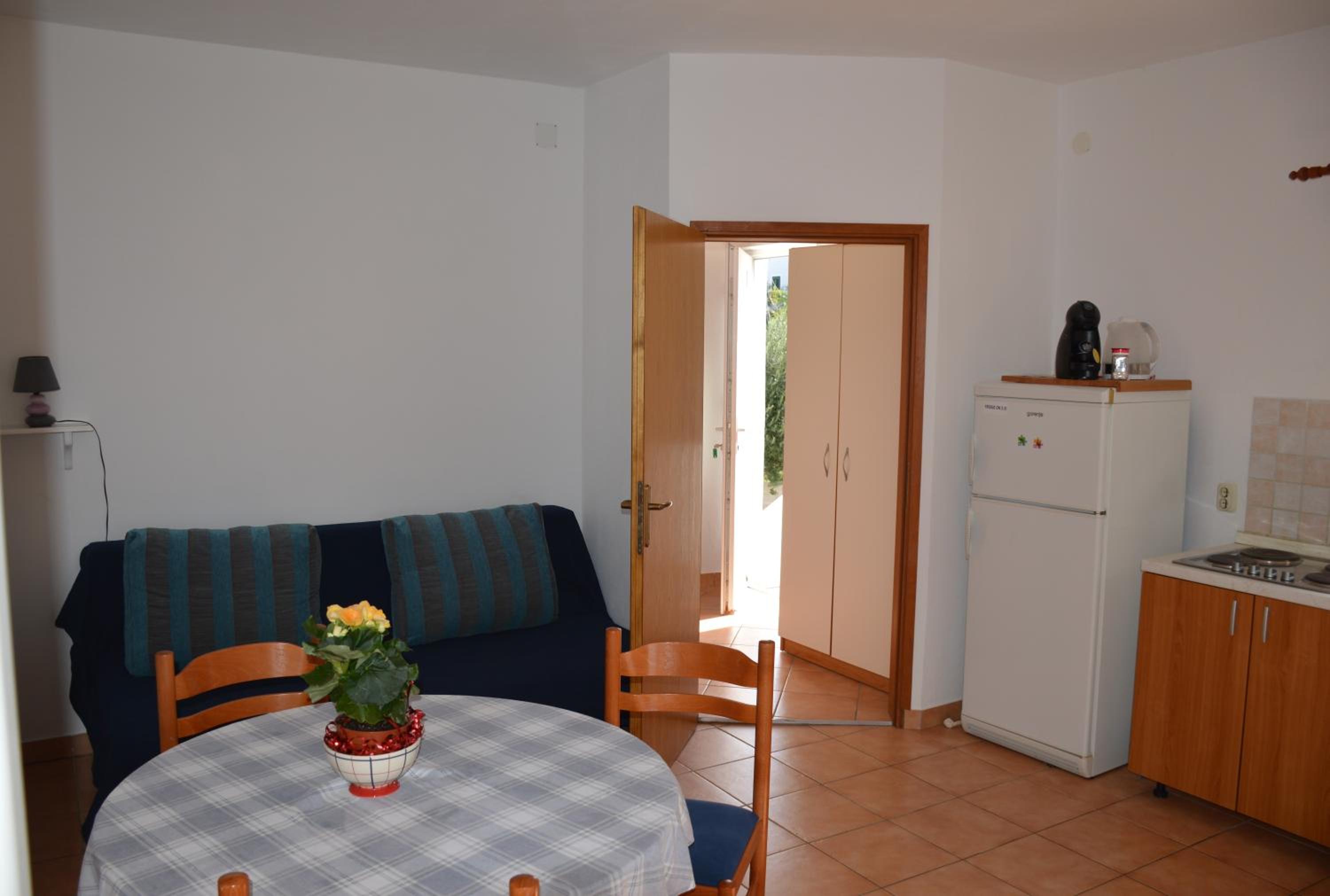 Apartments Burcul Pag view 5