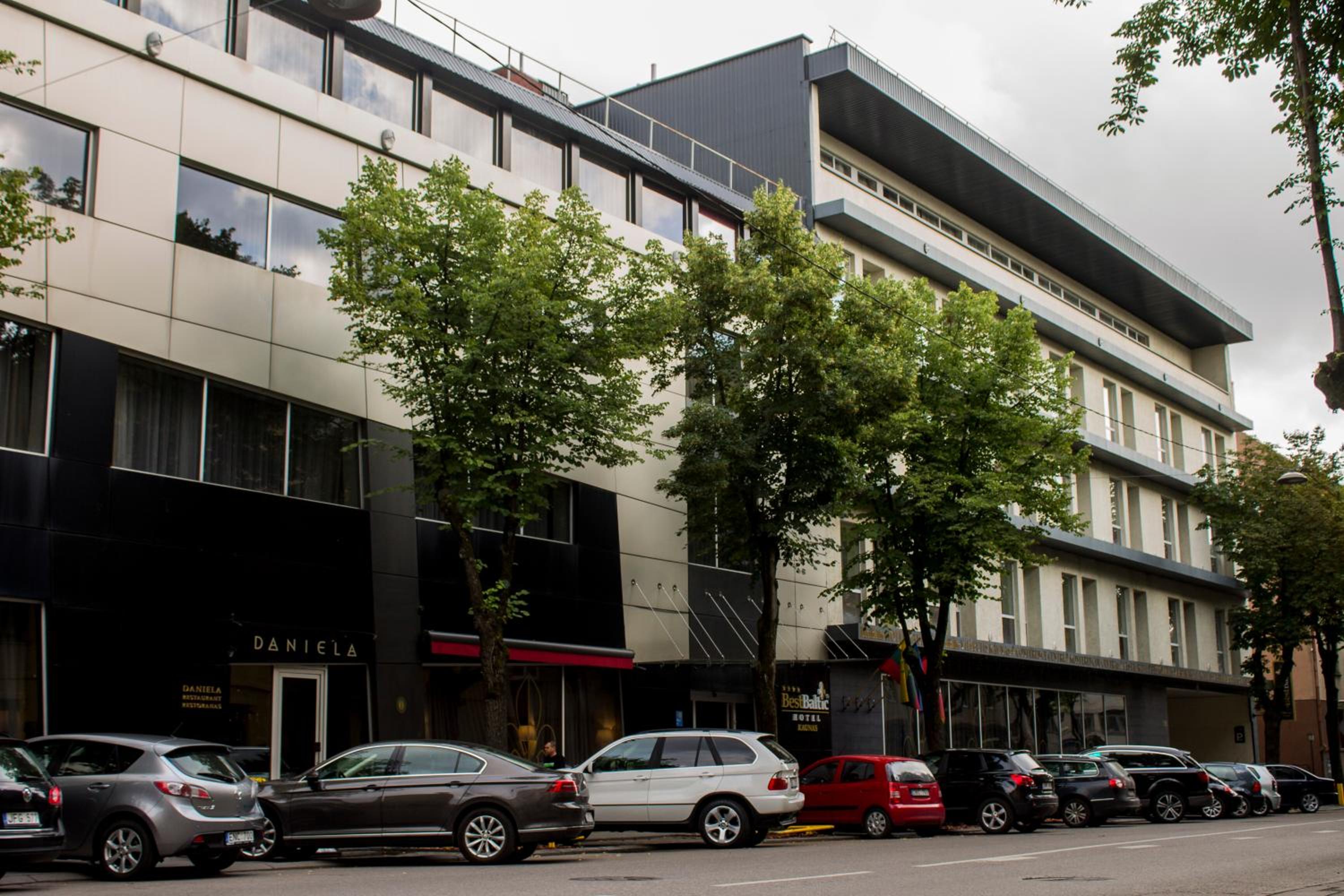 Hotel BEST BALTIC Kaunas - Image 1