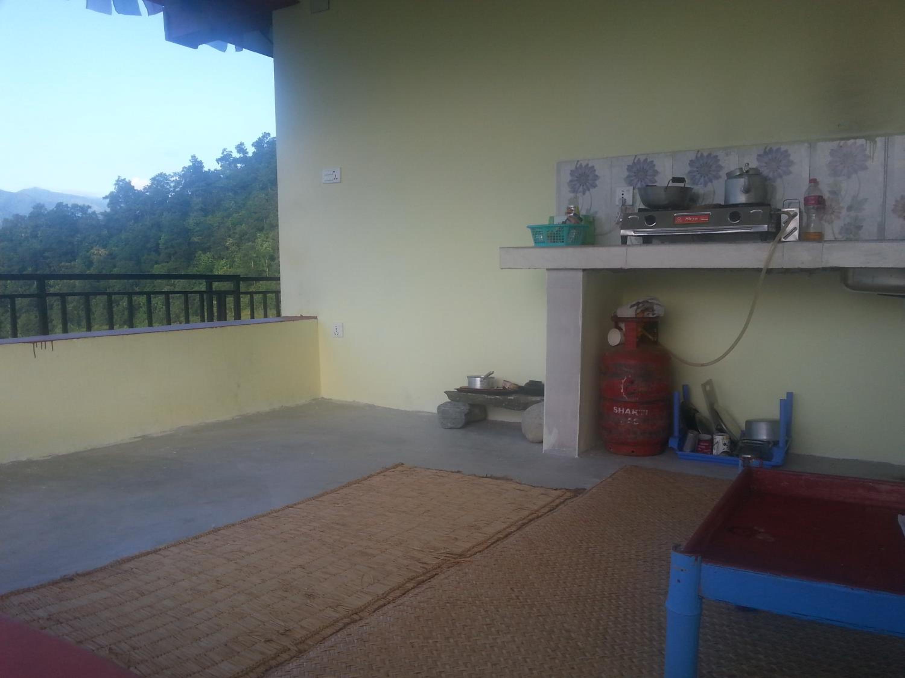 Photo 12