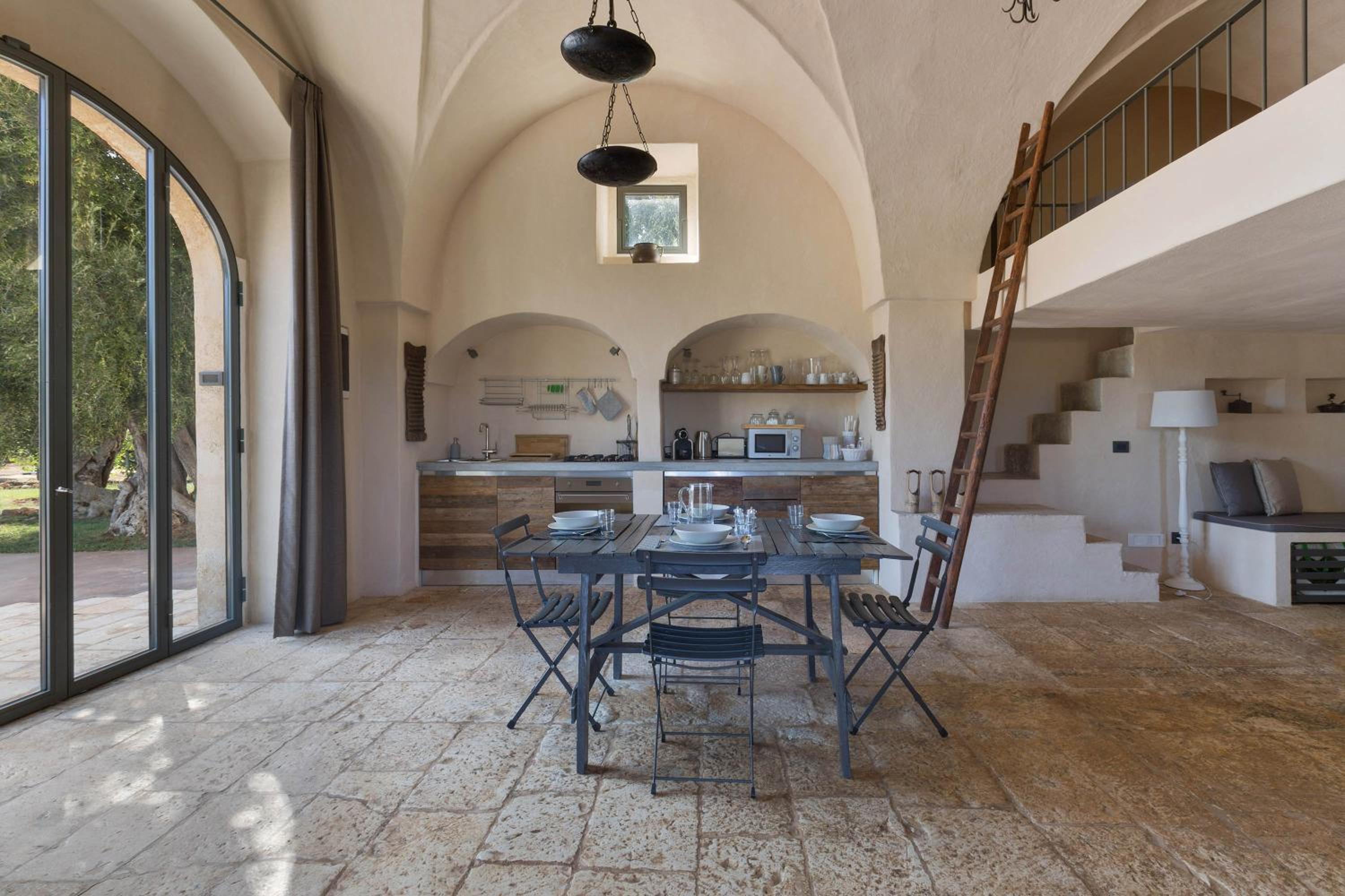 Casale Cimino by BarbarHouse