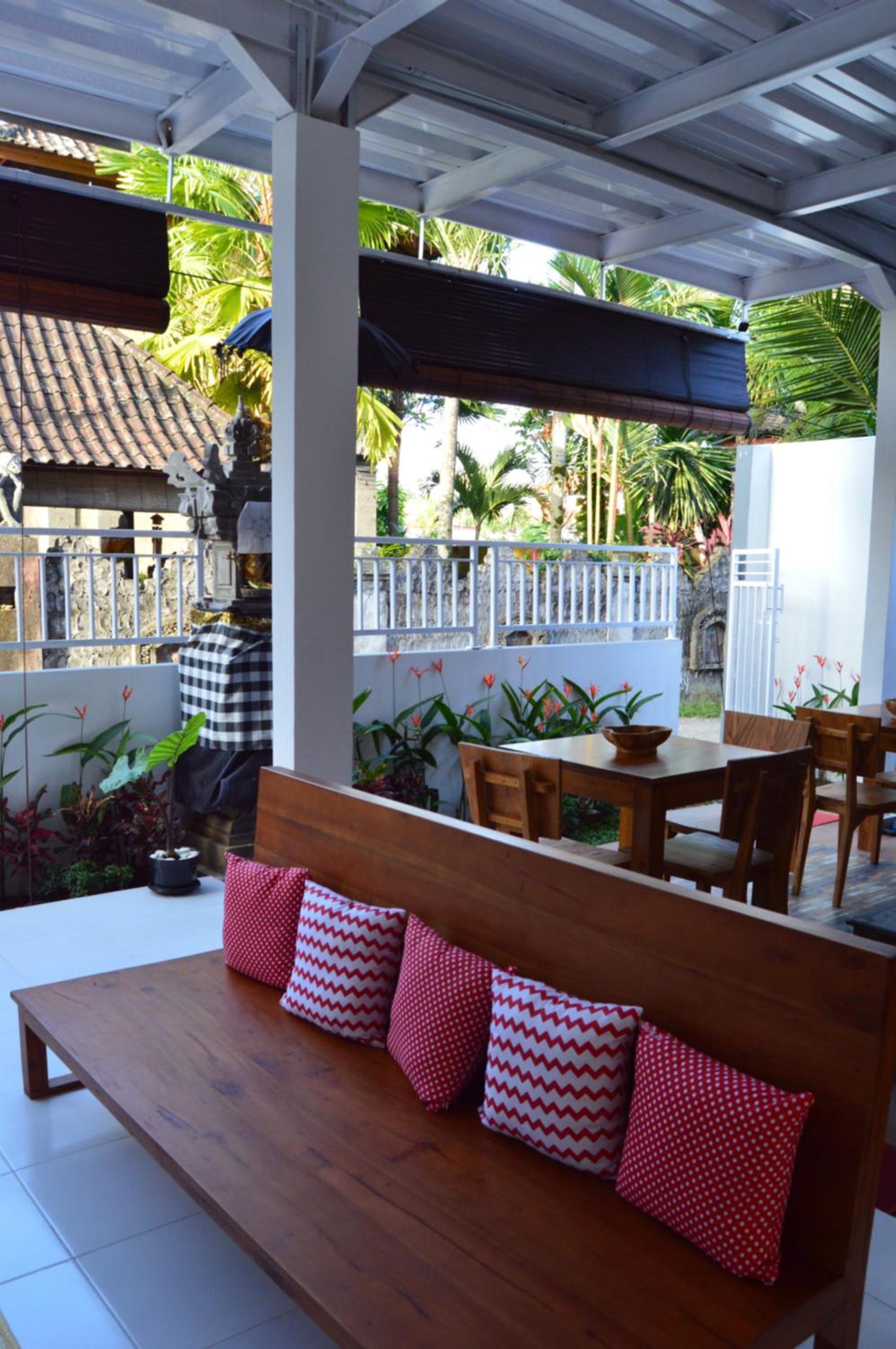 Askara Guest House & Hostel