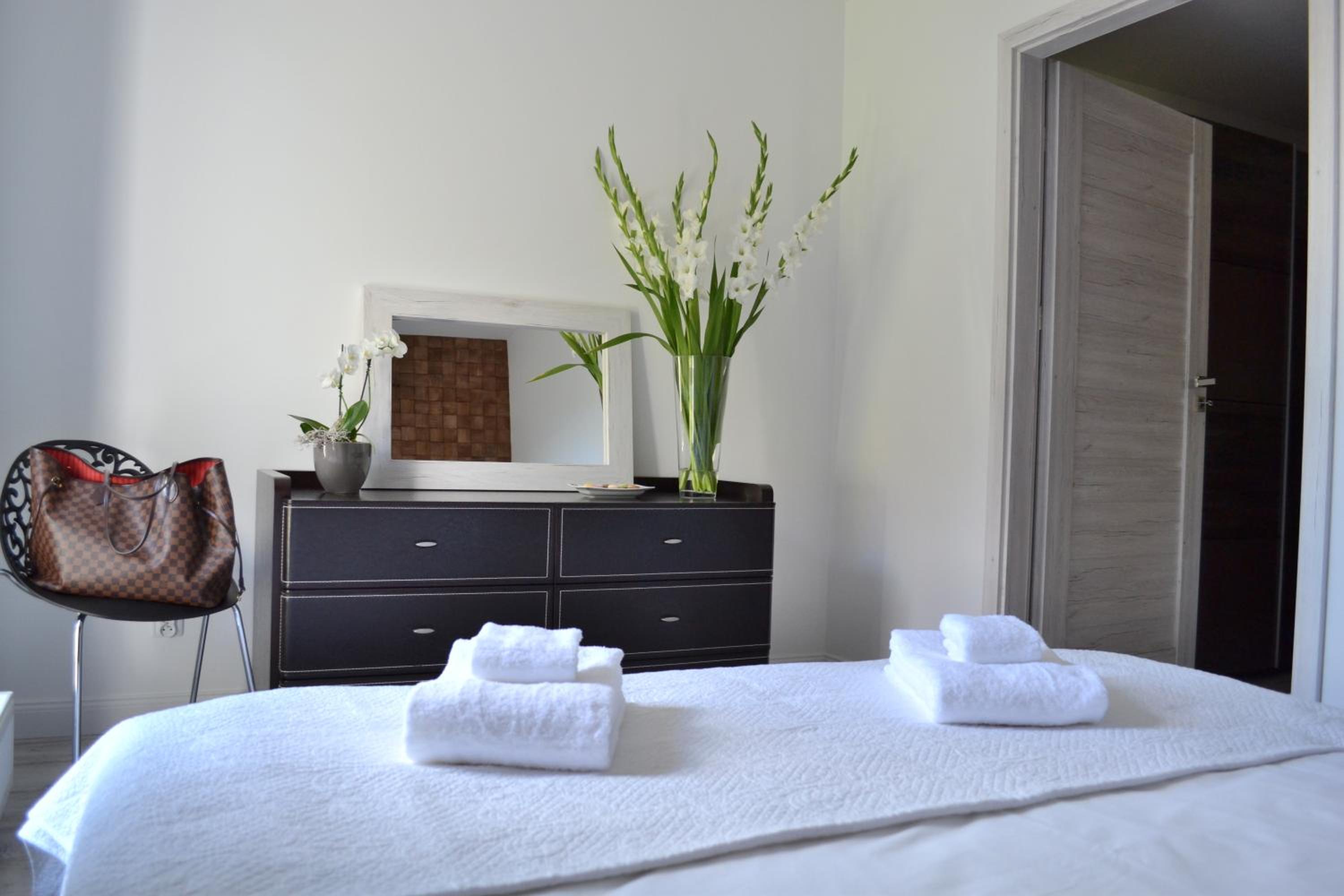 Dream - Victoria Residence by OneApartments view 4