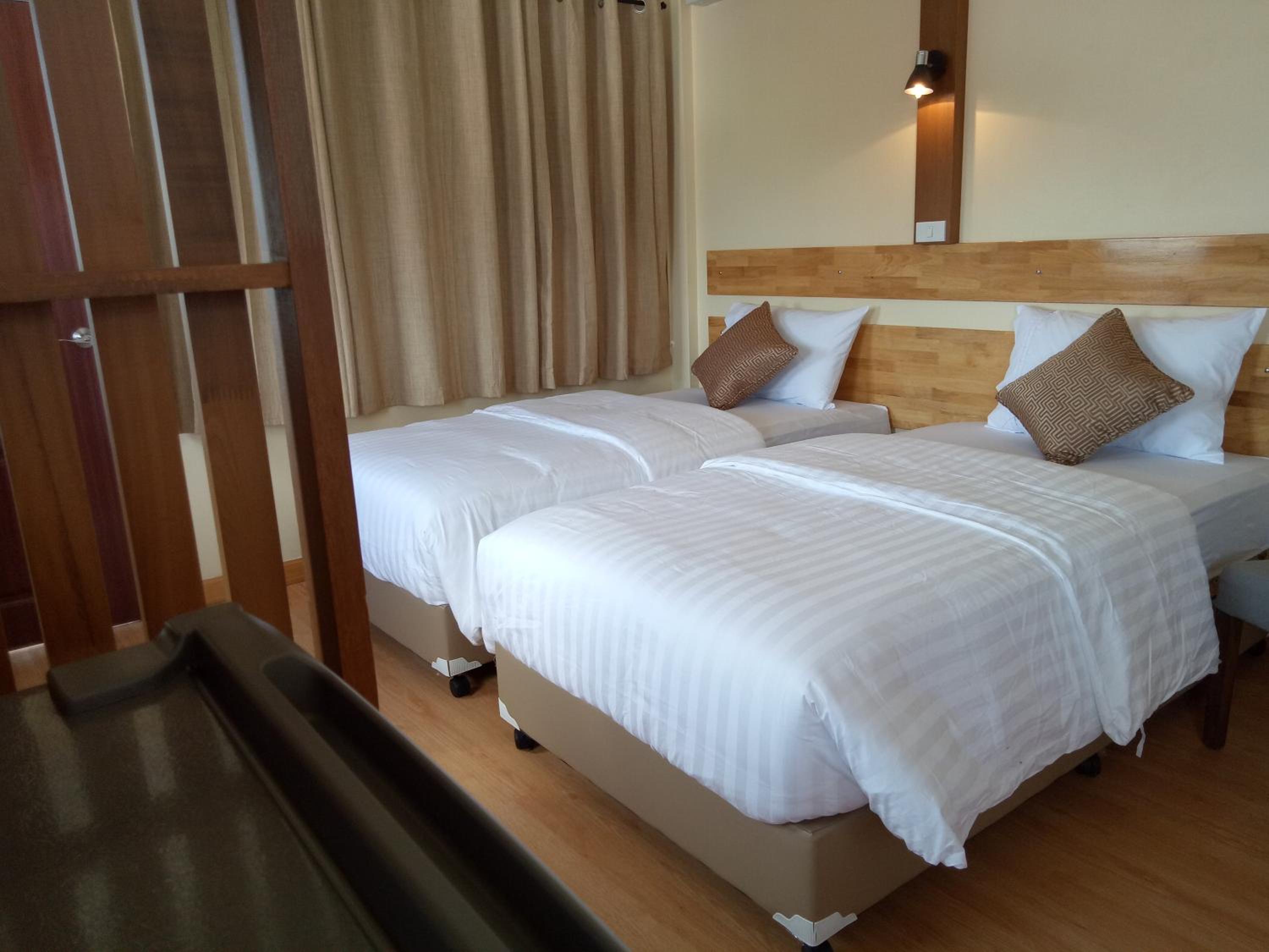 Little Guest House Hotel