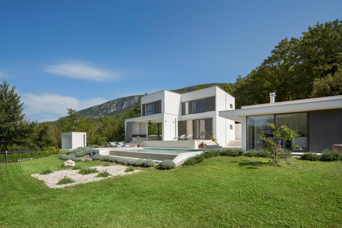 Villa The One