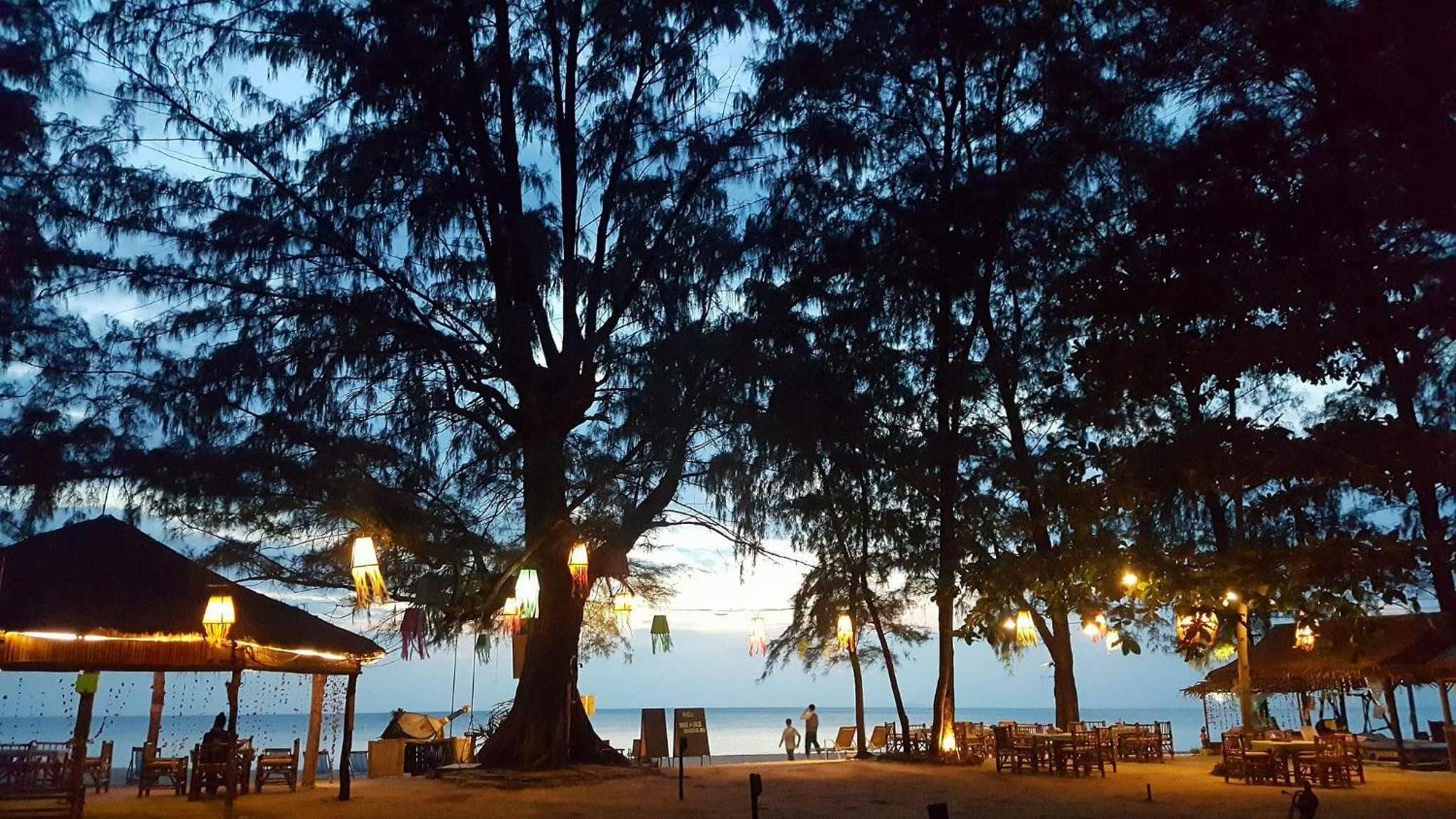 Eco Lanta Hideaway Beach Resort