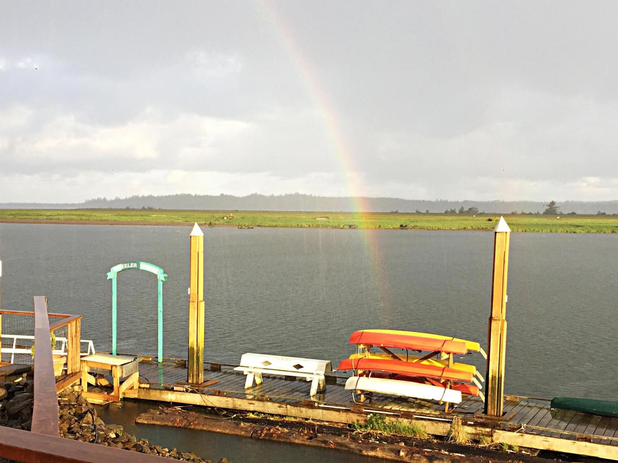 Wheeler on the Bay Lodge and Marina