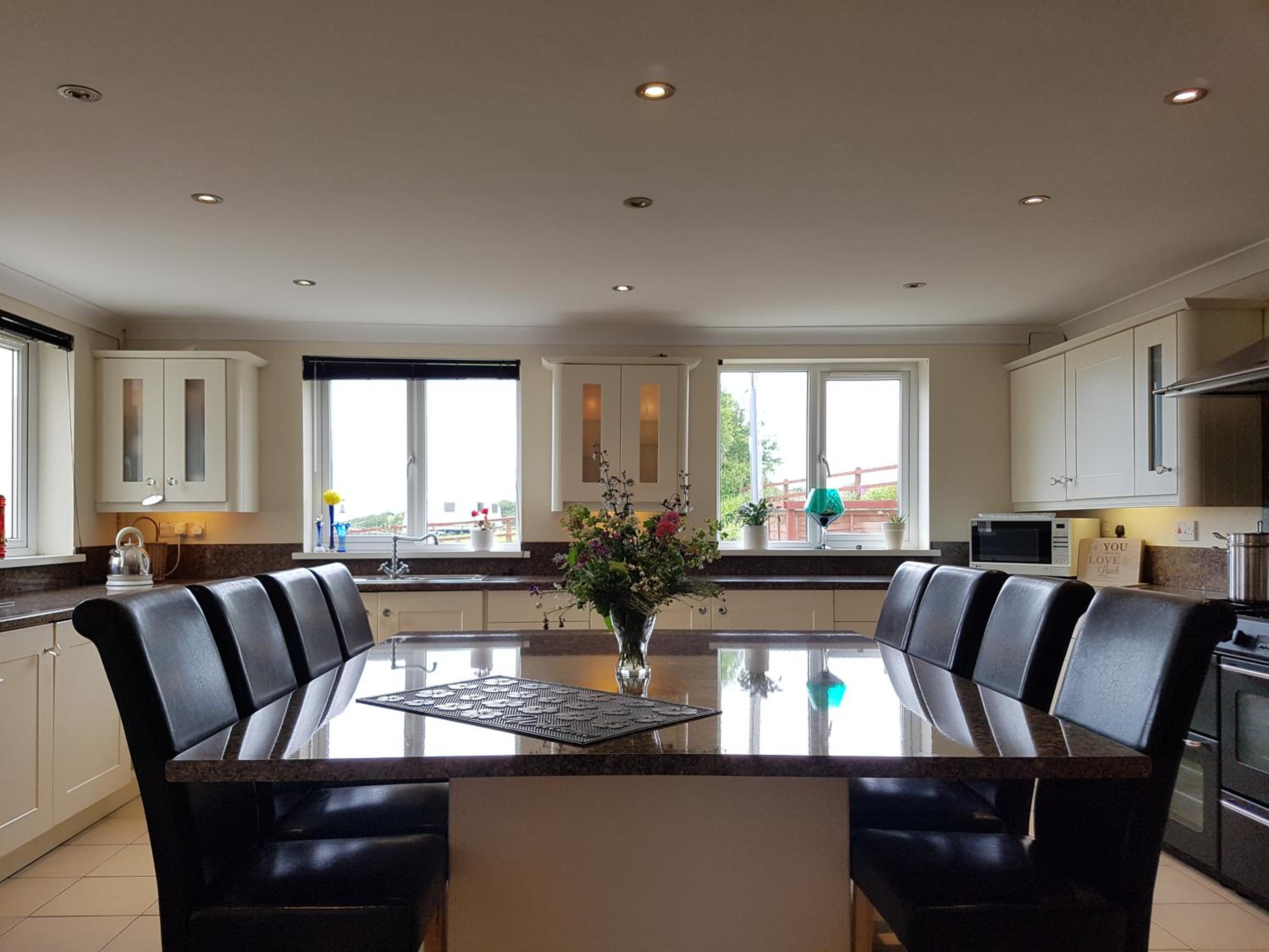 Bunny Meadows Holiday Farmhouse near Carmarthen & Pembrokeshire view 4