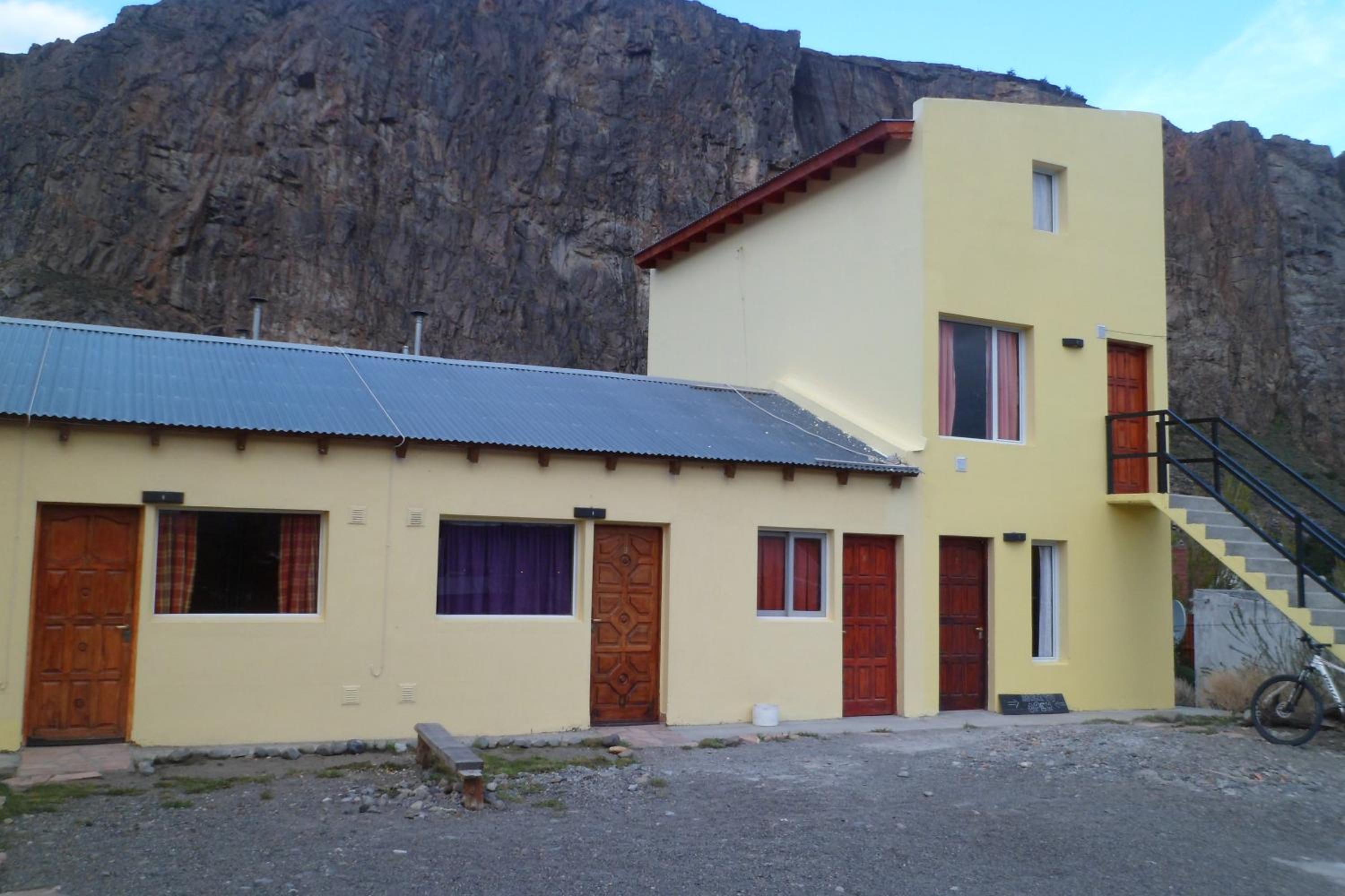 Milenarios Hostel