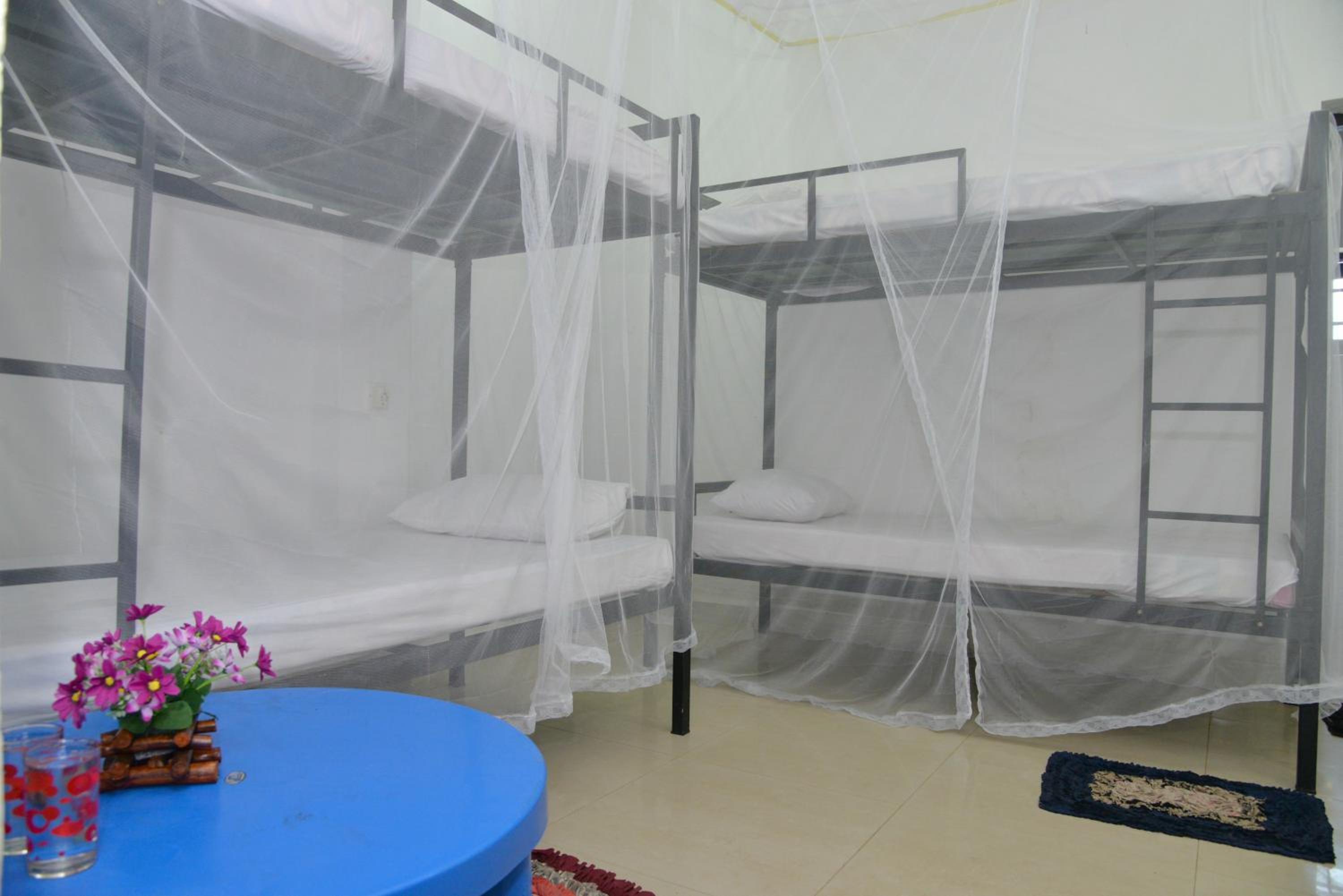 Traveller's Hostel Hikkaduwa view 2