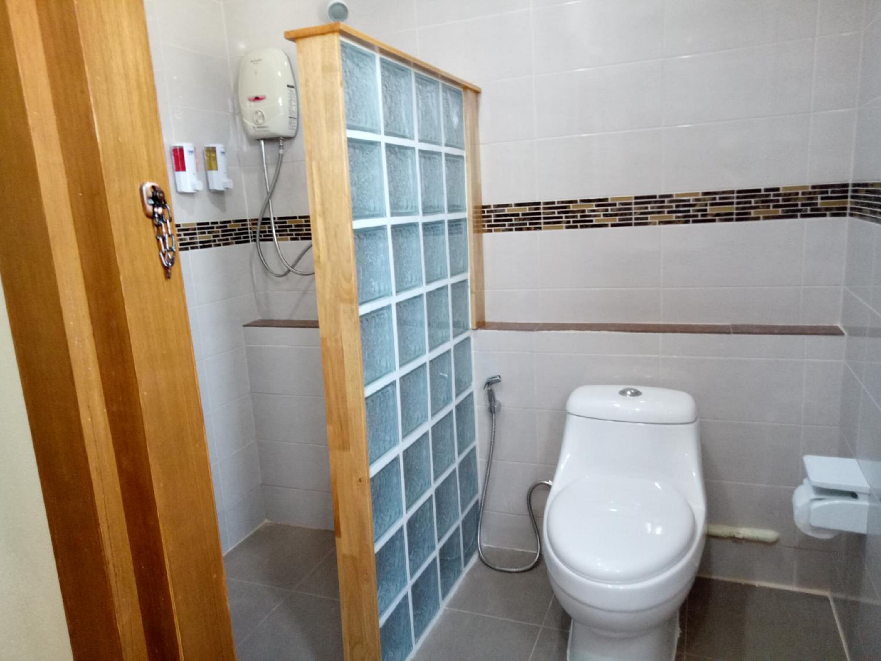 Little Guest House Hotel