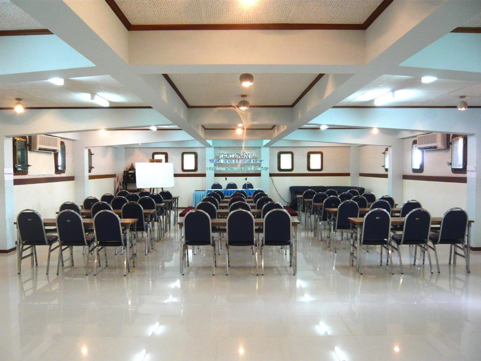 meeting & event spaces