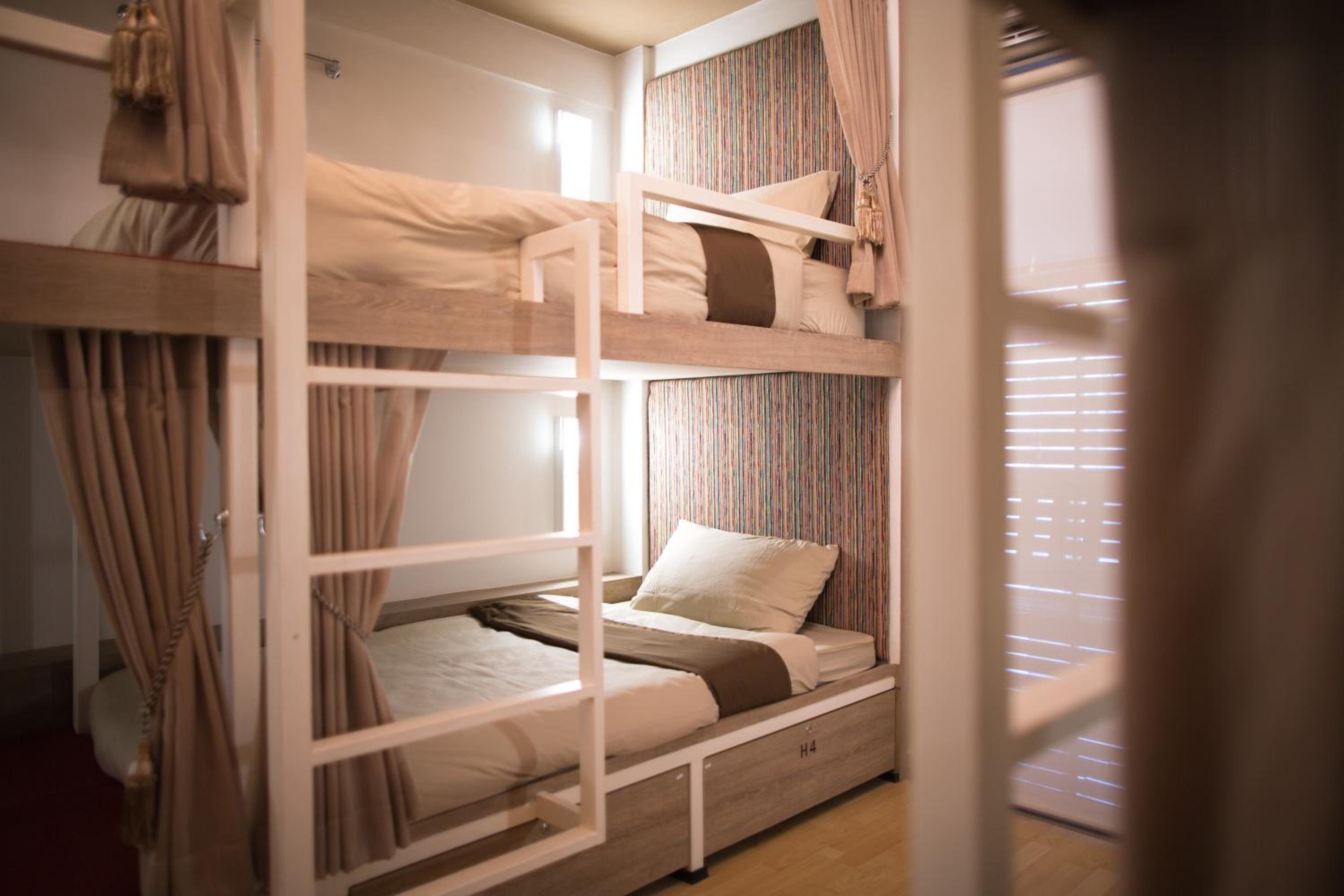 Chiangmai Midpoint Activity Hostel
