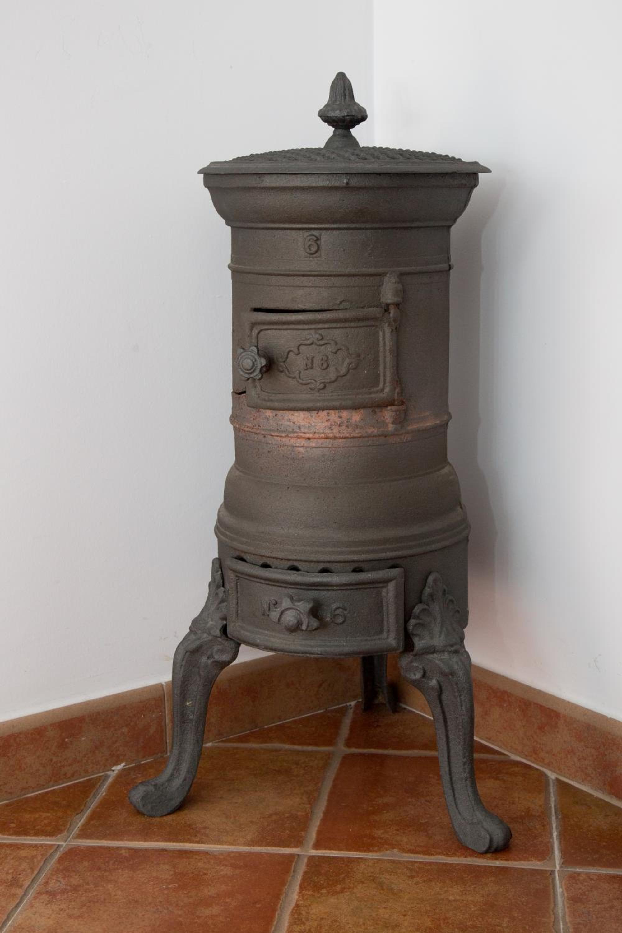 Photo 6