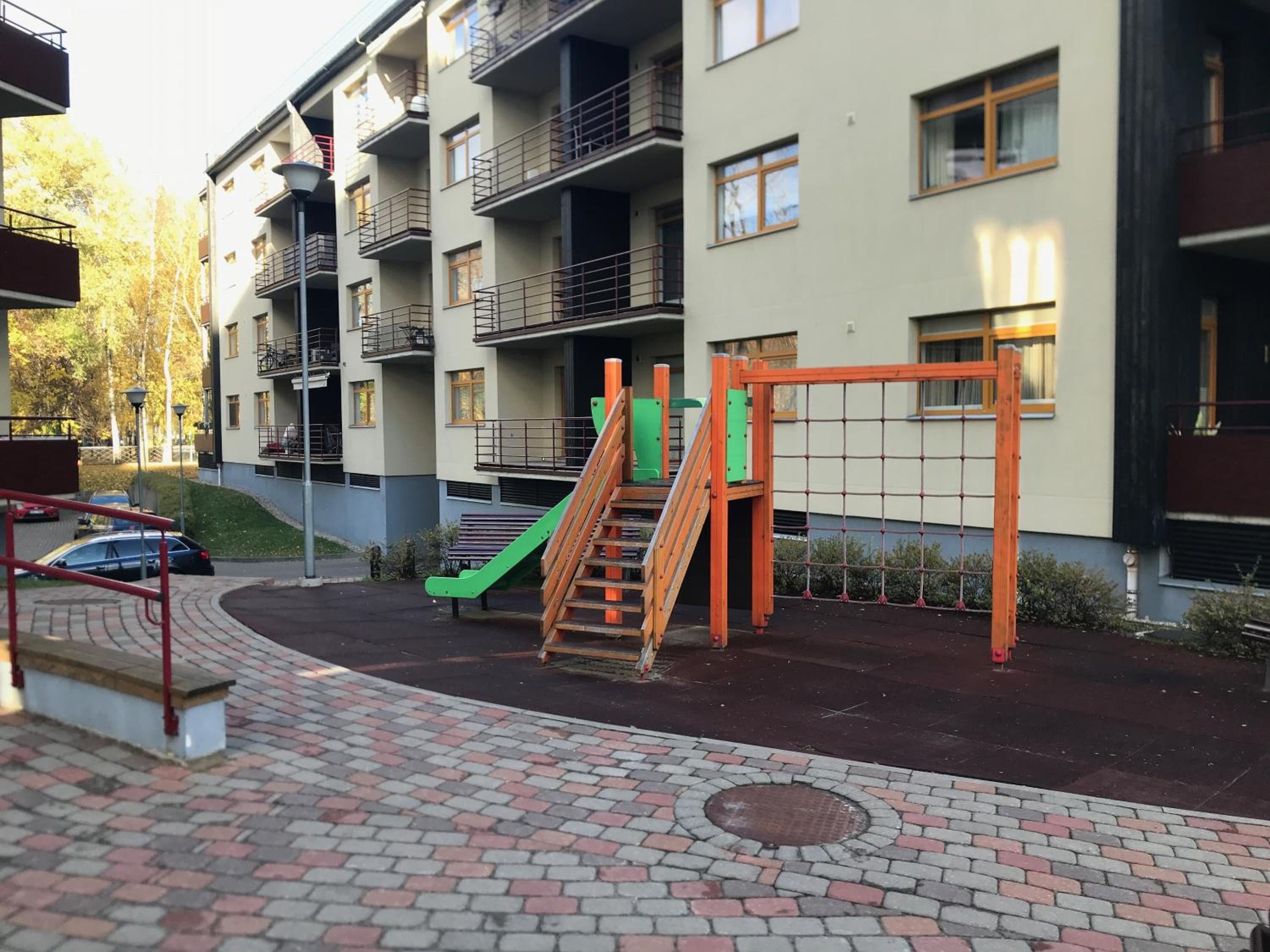 Photo 12