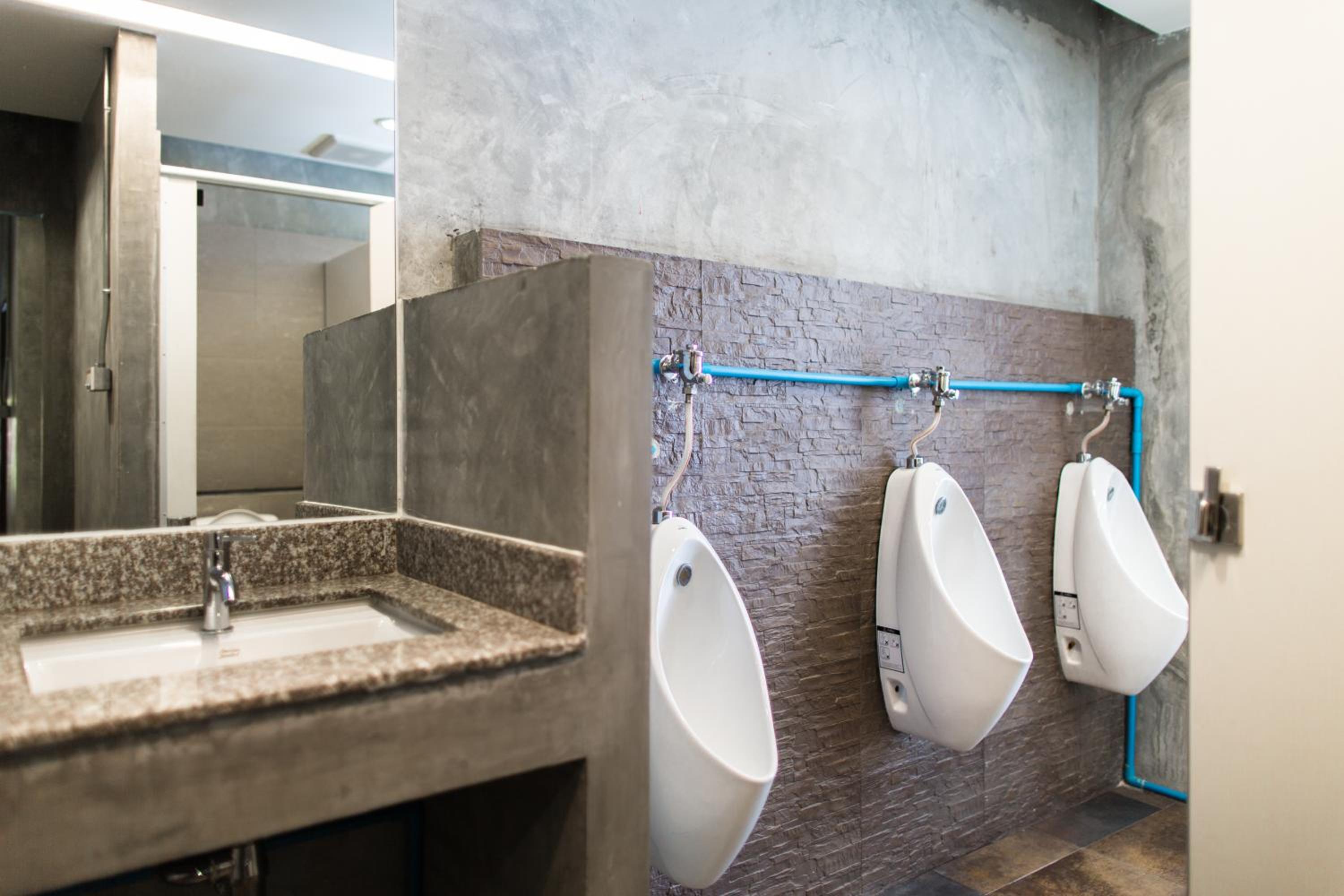 Chiangmai Midpoint Activity Hostel