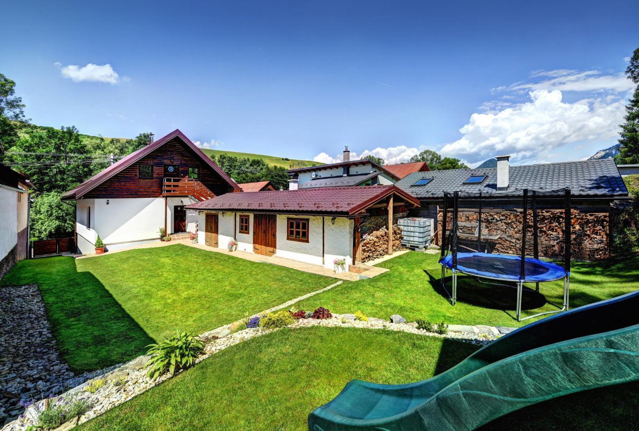 Apartmany Izbica view 3