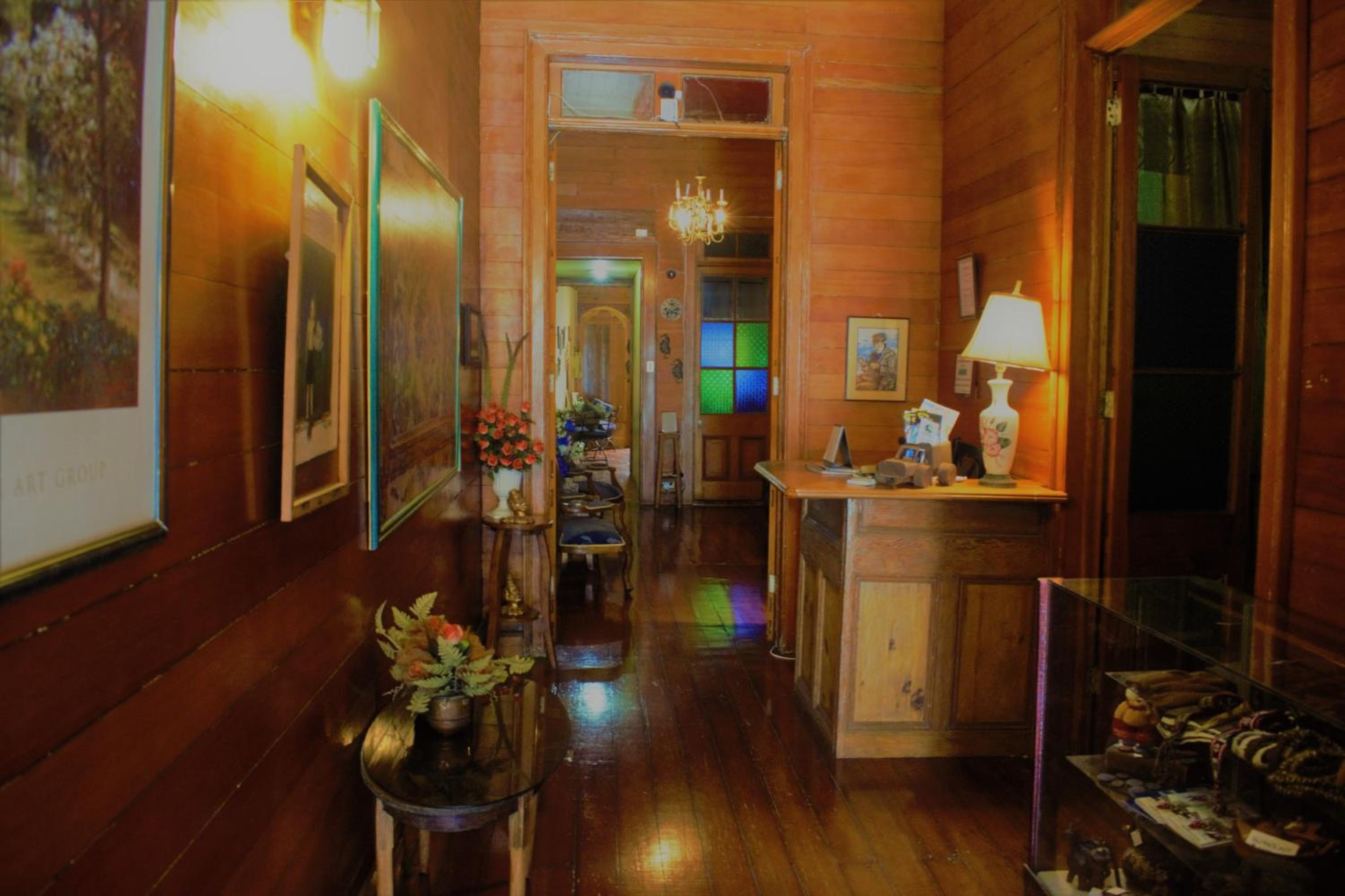 Hostal Aloha Inn