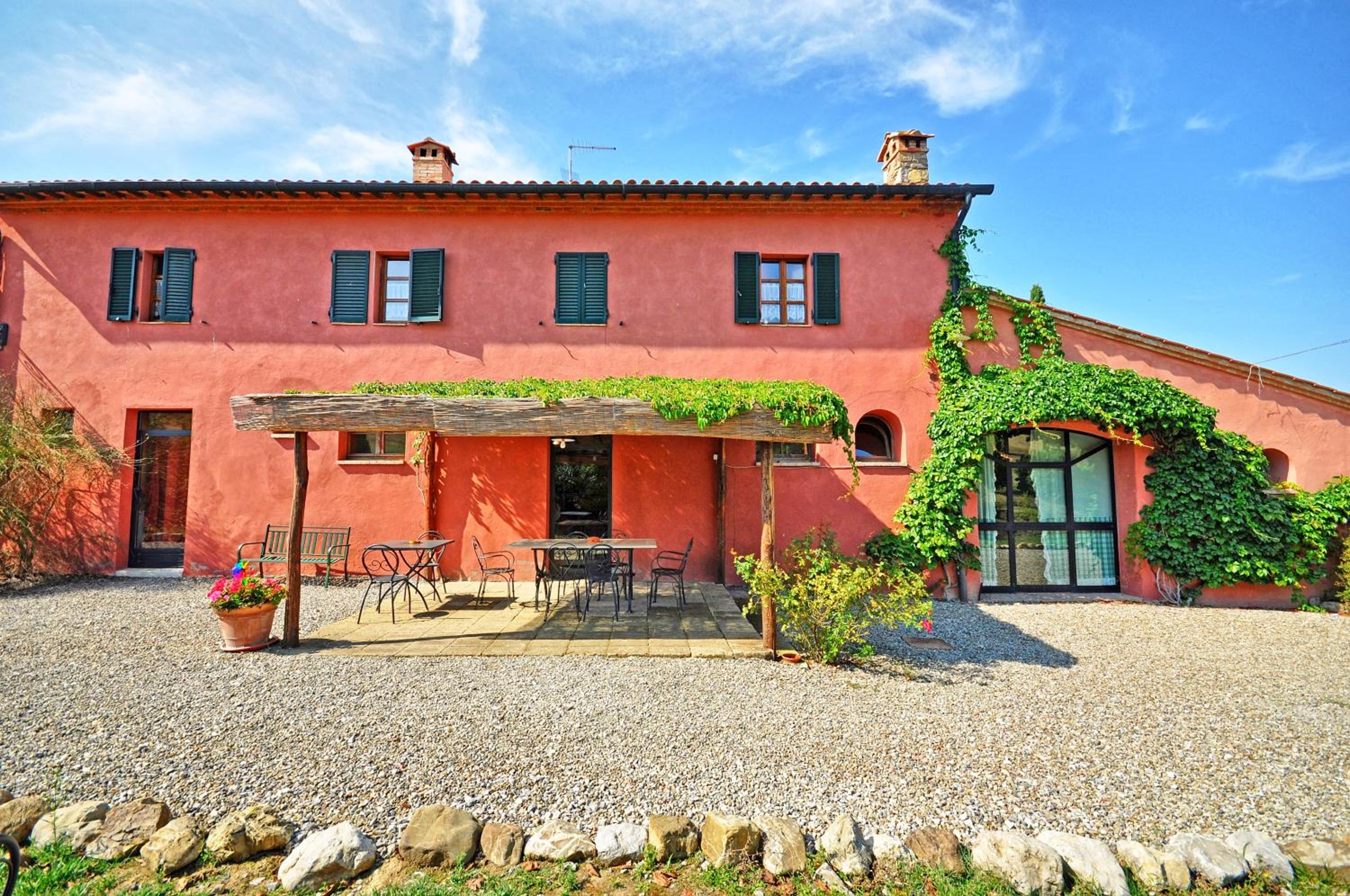 Villa Castiglione by PosarelliVillas