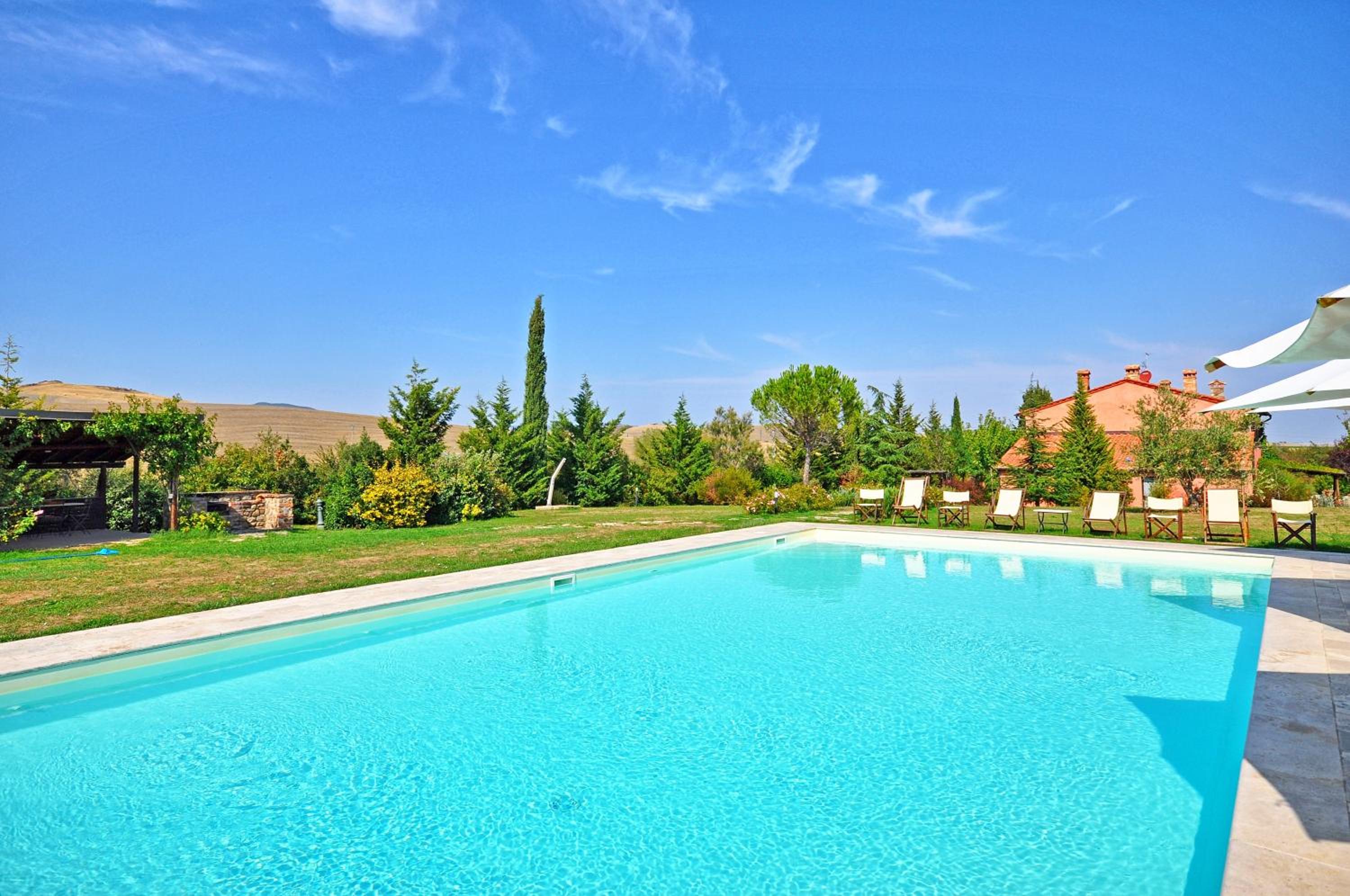 Villa Castiglione by PosarelliVillas