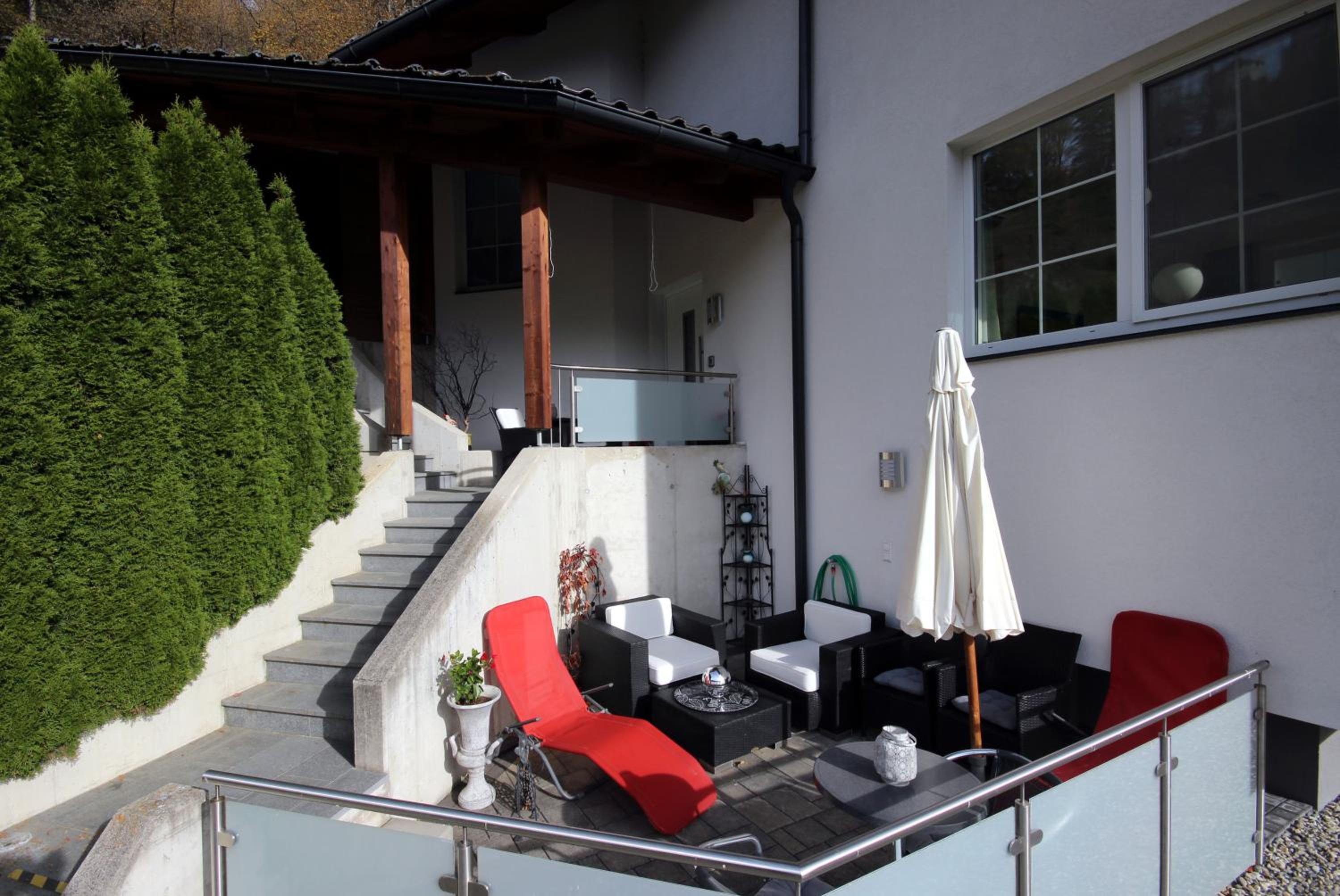 Apartments Schloß-Weißenstein-Straße
