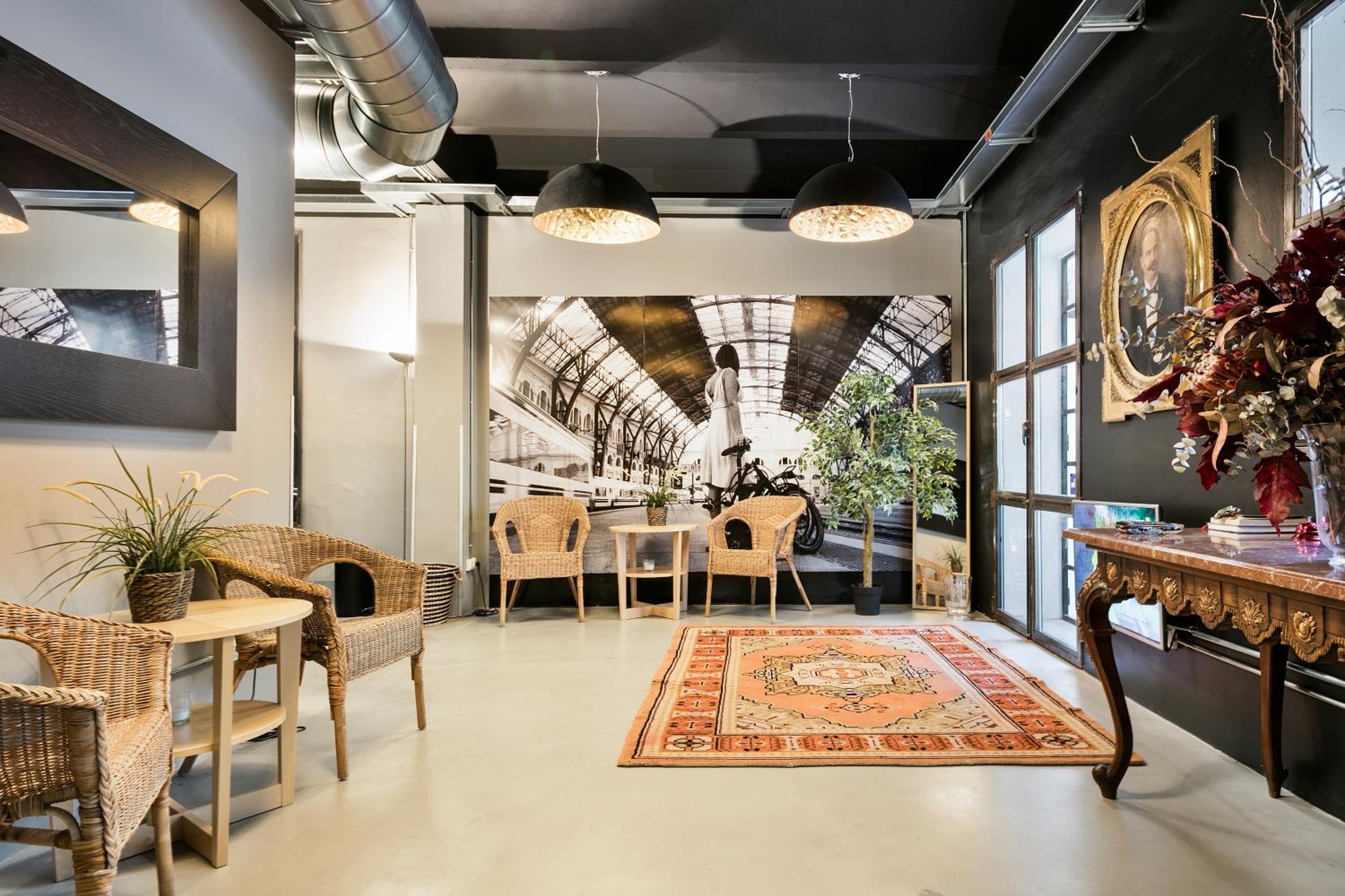 Fira Apartments by gaiarooms