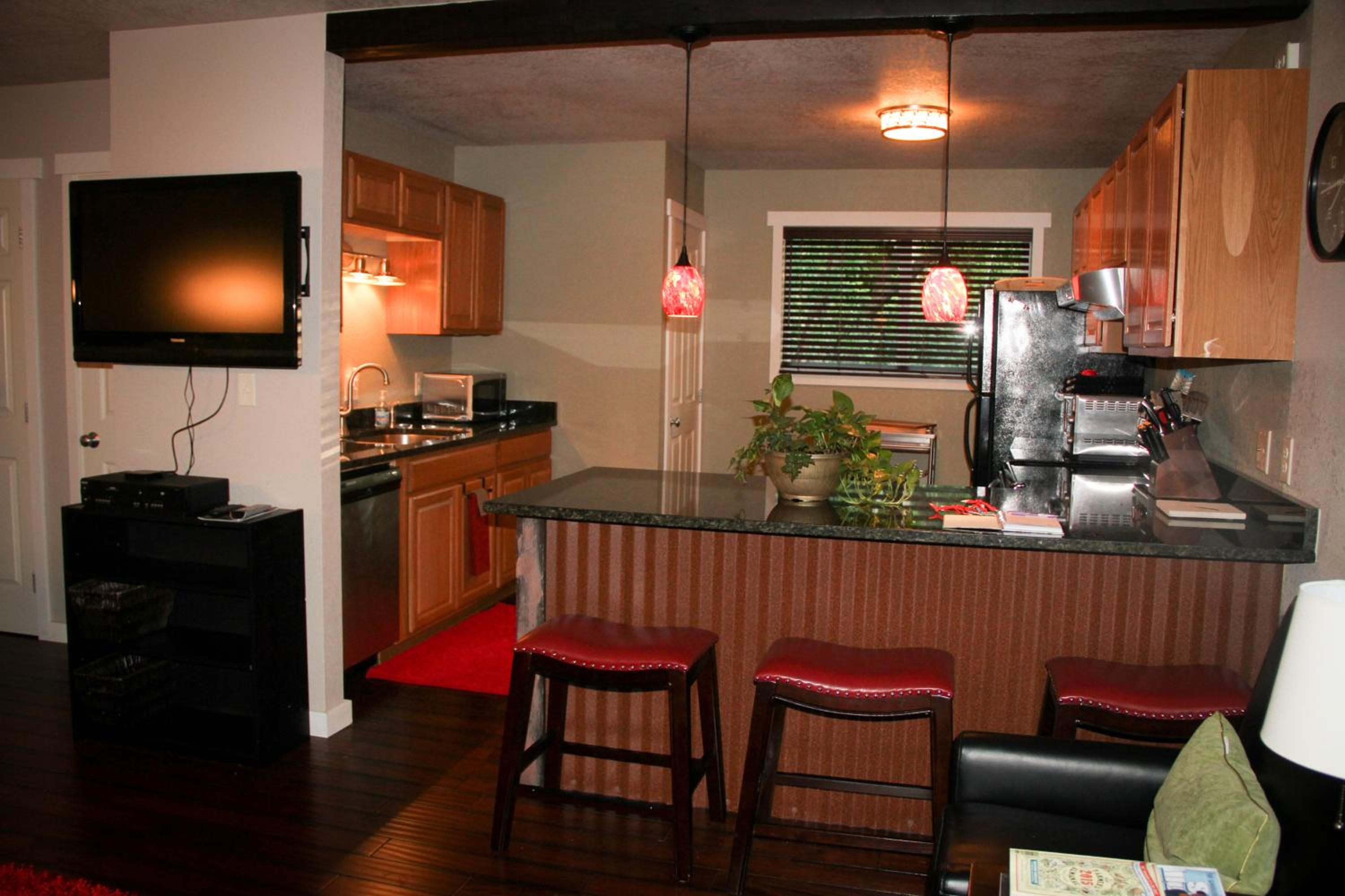 The 8th Street Retreat view 4