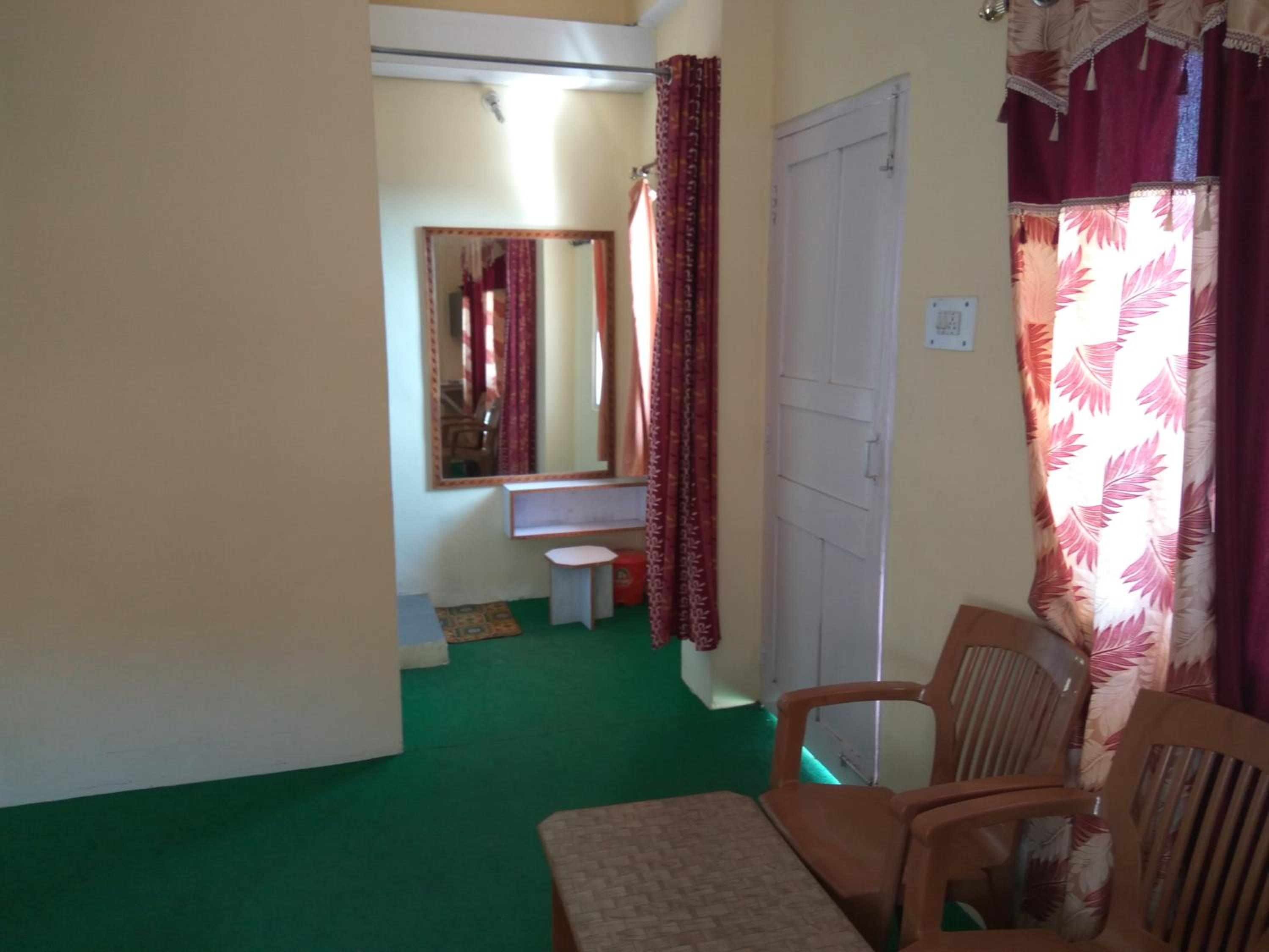 Photo 10