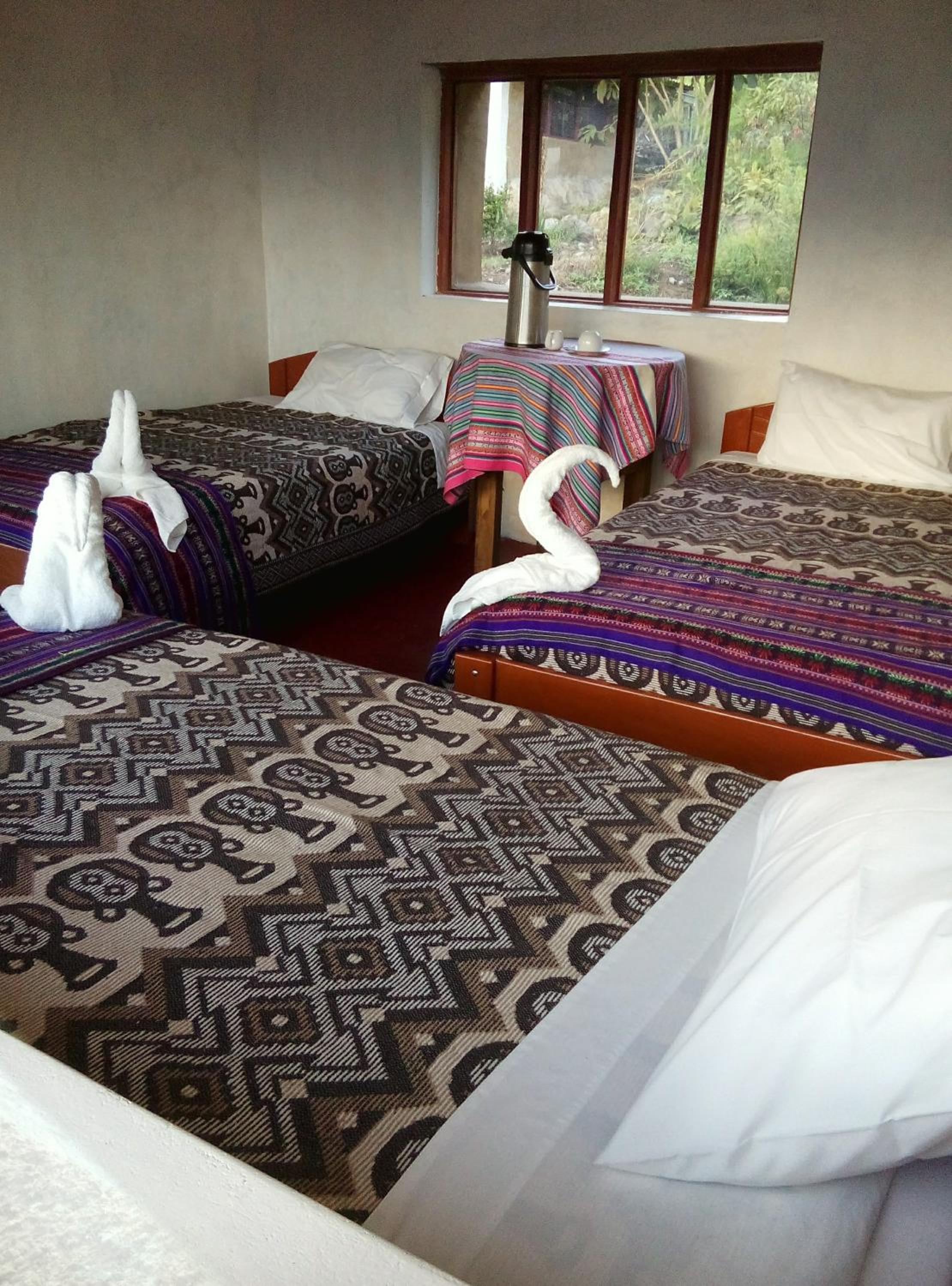 Llactapata Lodge overlooking Machu Picchu - camping - restaurant